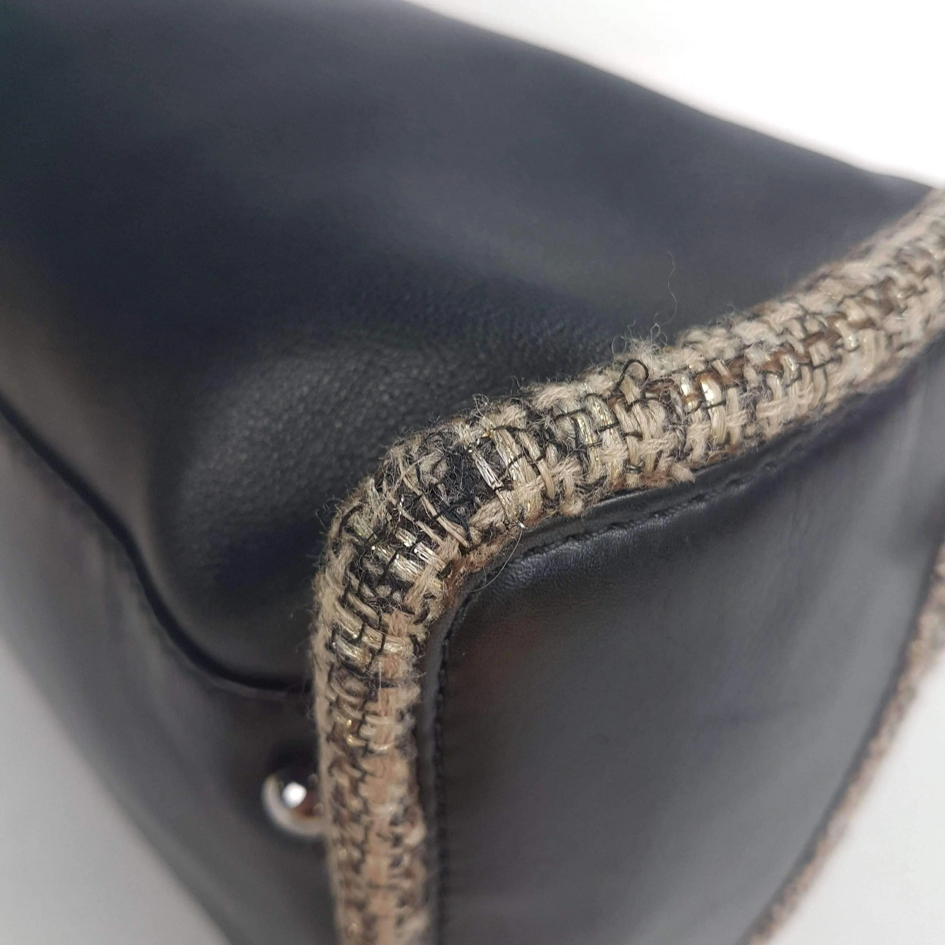 Chanel Vintage Black Leather Bowler Tweed Trim Bag - Image 28