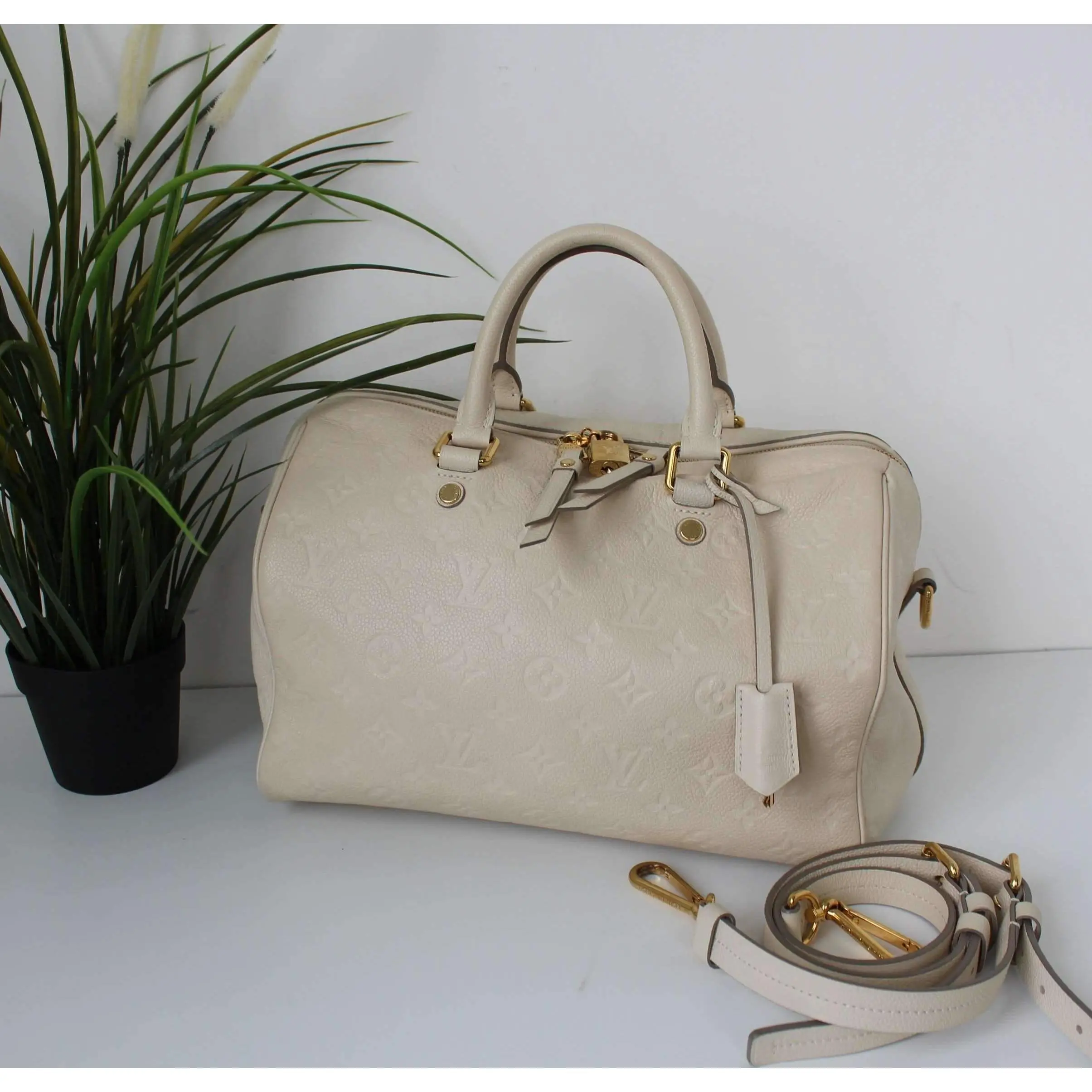 Louis Vuitton Speedy Bandouliere 30 Empreinte Beige Bag