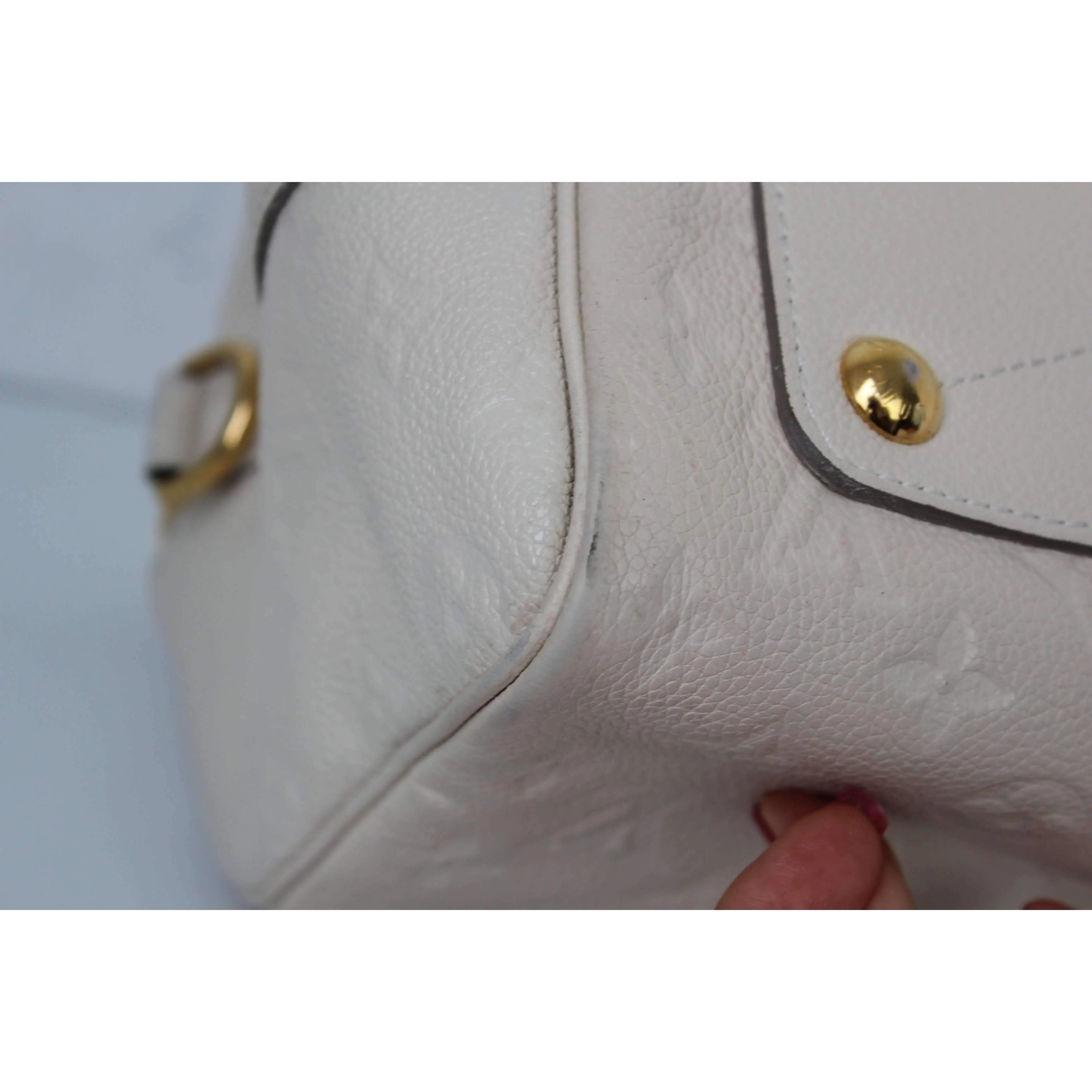 Louis Vuitton Speedy Bandouliere 30 Empreinte Beige Bag - Image 17
