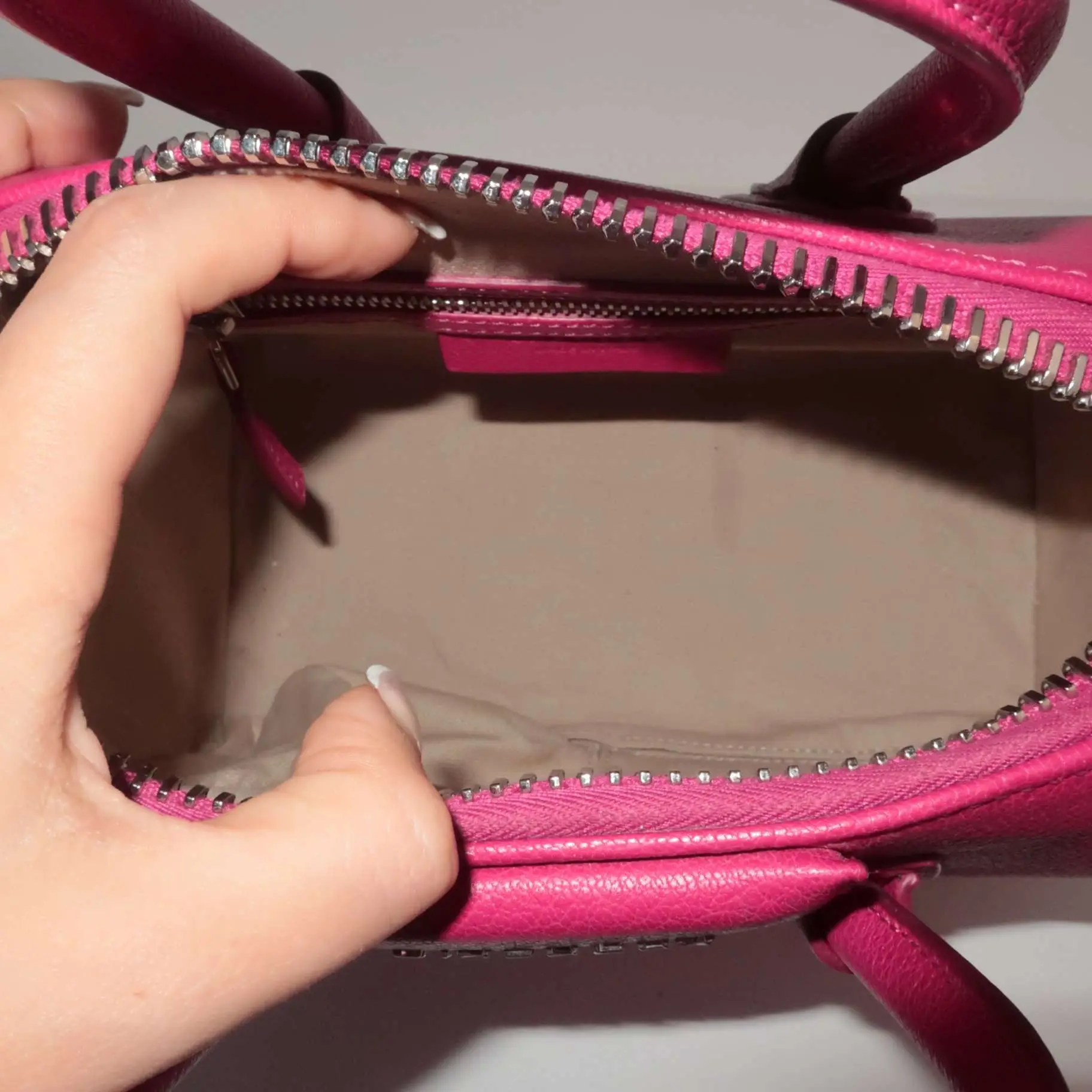 Givenchy Fuchsia Leather Mini Antigona Satchel - Image 6