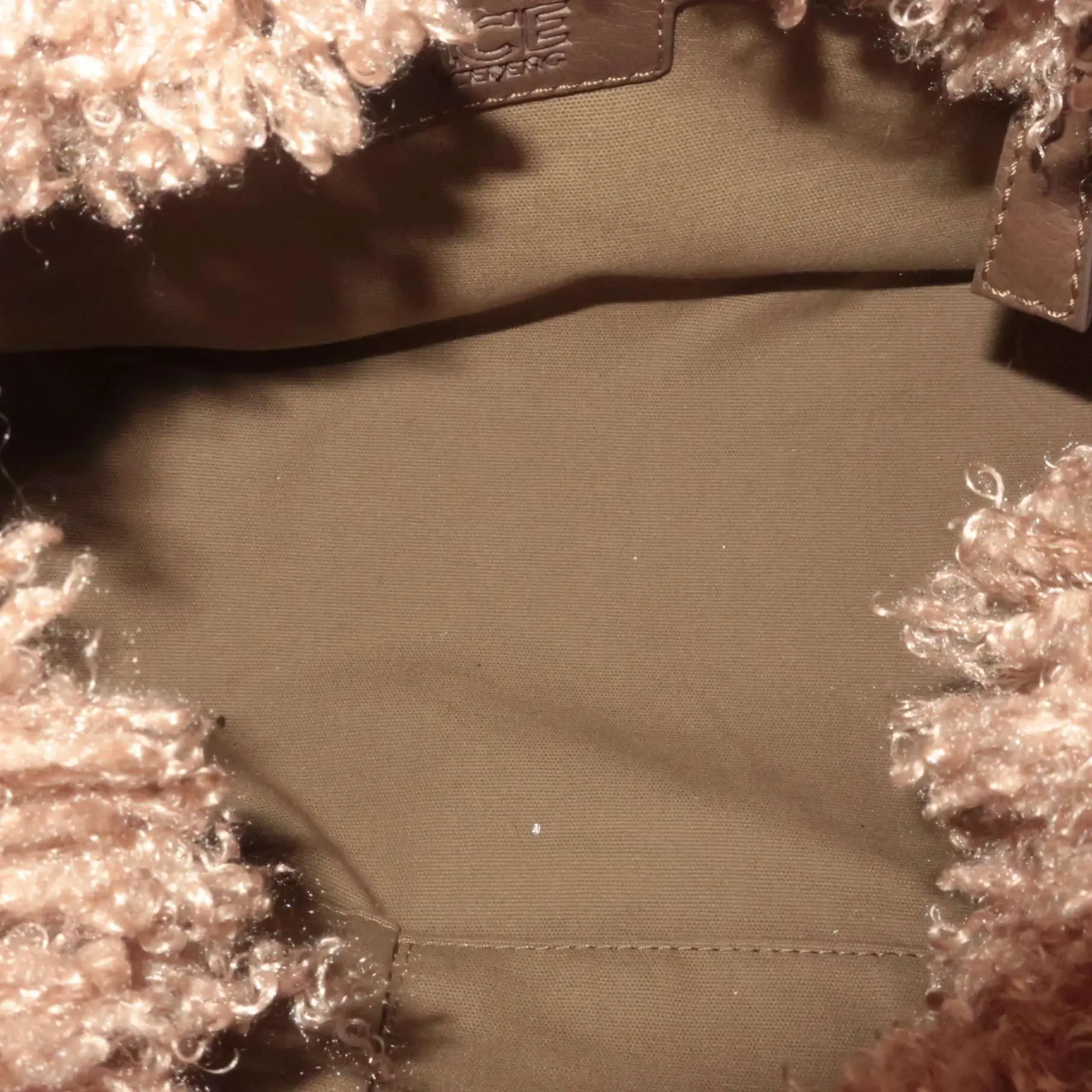 Iceberg Faux Fur Crossbody Bag - Image 4