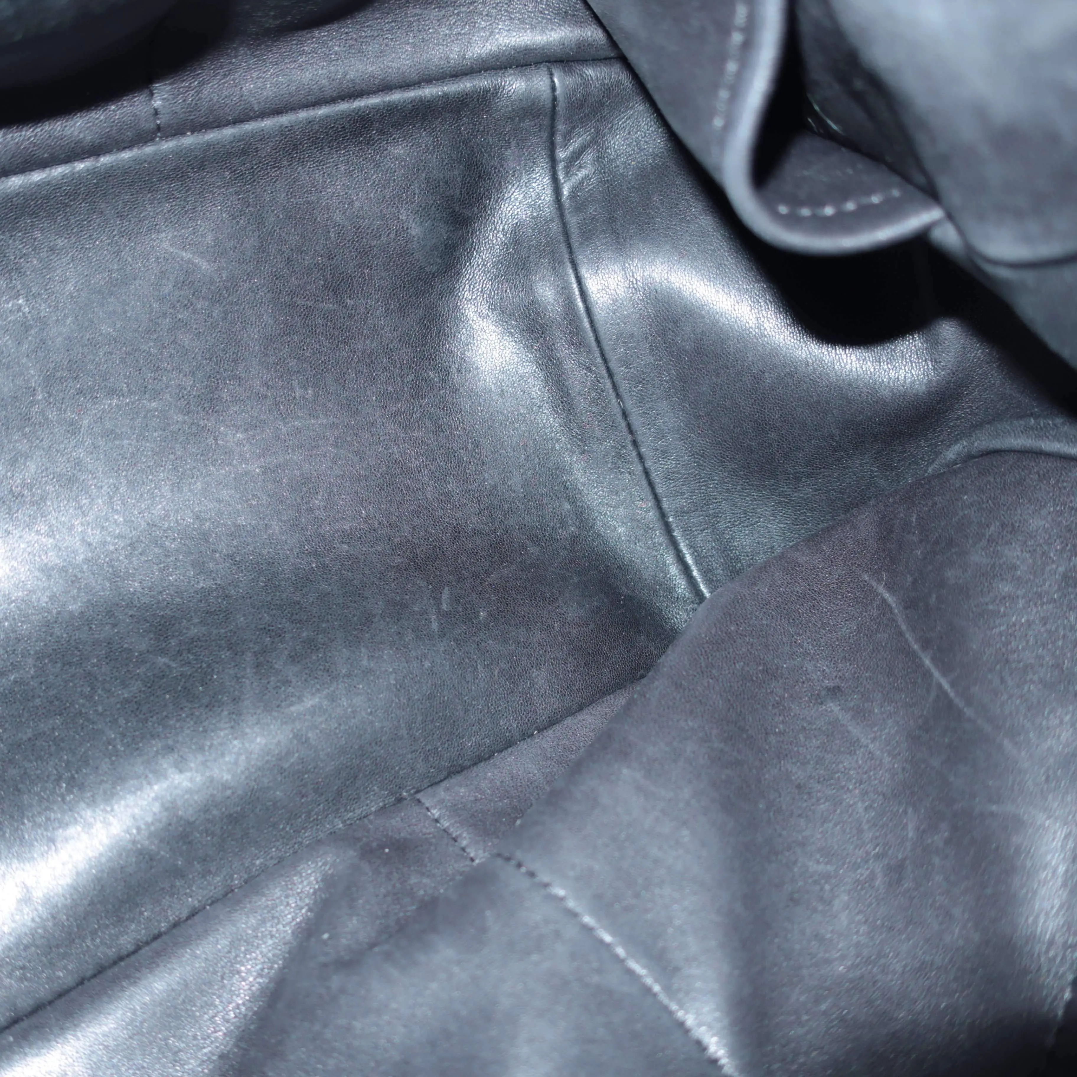 Louis Vuitton Limited Edition Artsy MM Noir Python Bag - Image 14