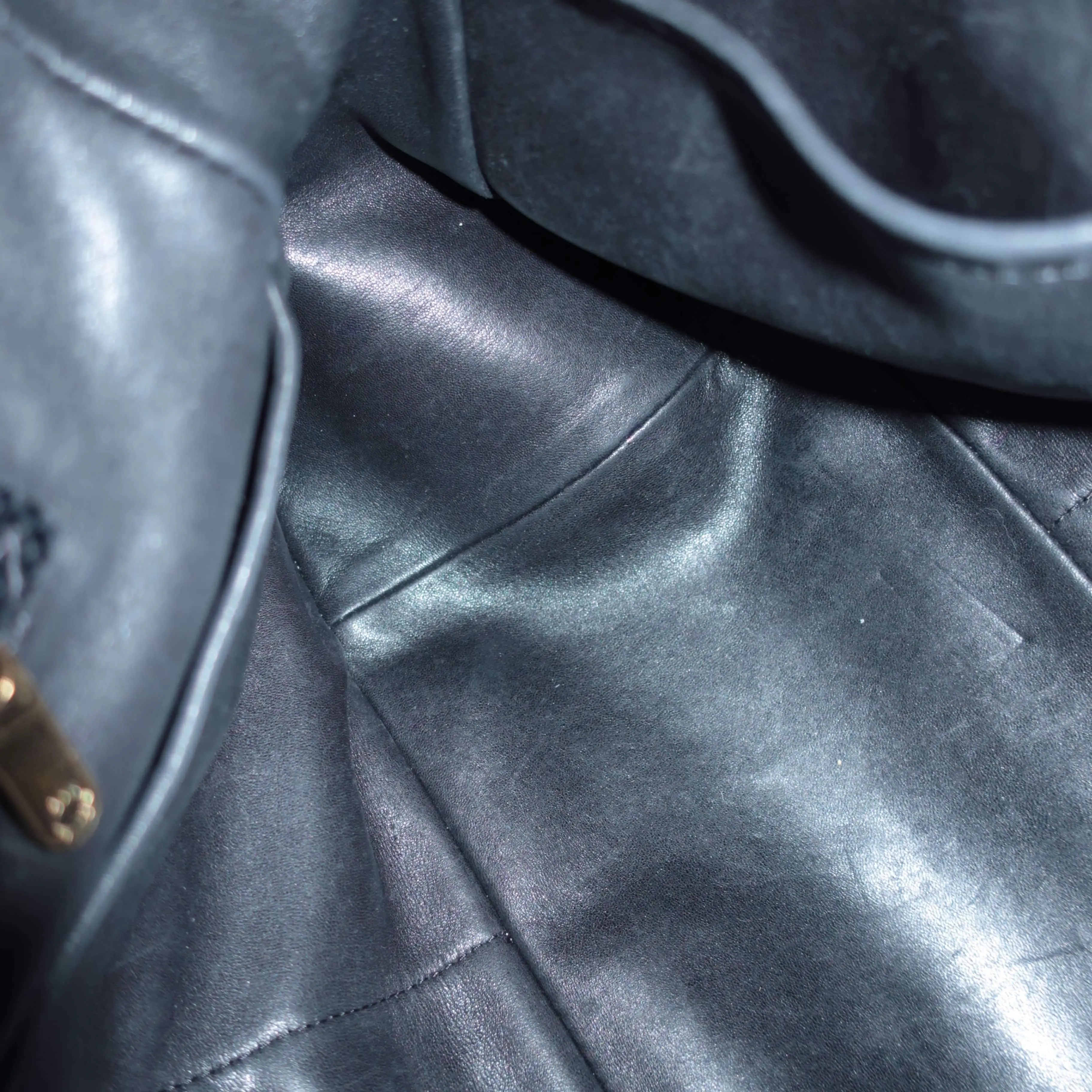 Louis Vuitton Limited Edition Artsy MM Noir Python Bag - Image 15