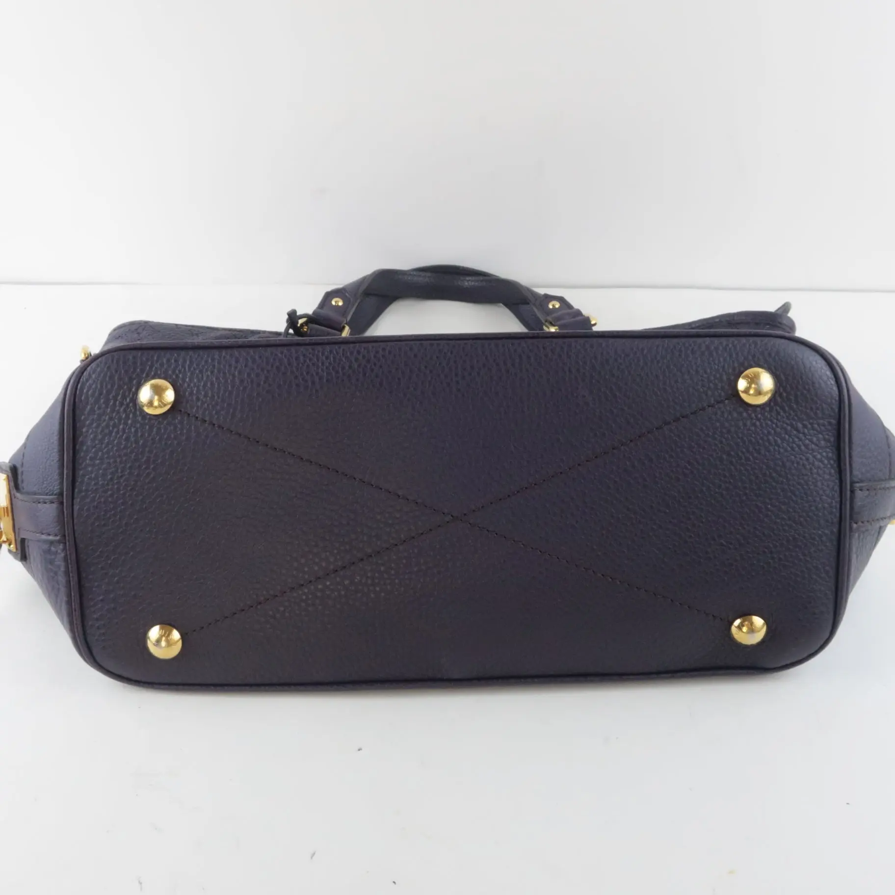 Louis Vuitton Aube Violet Mahina Leather Stellar PM bag - Image 13