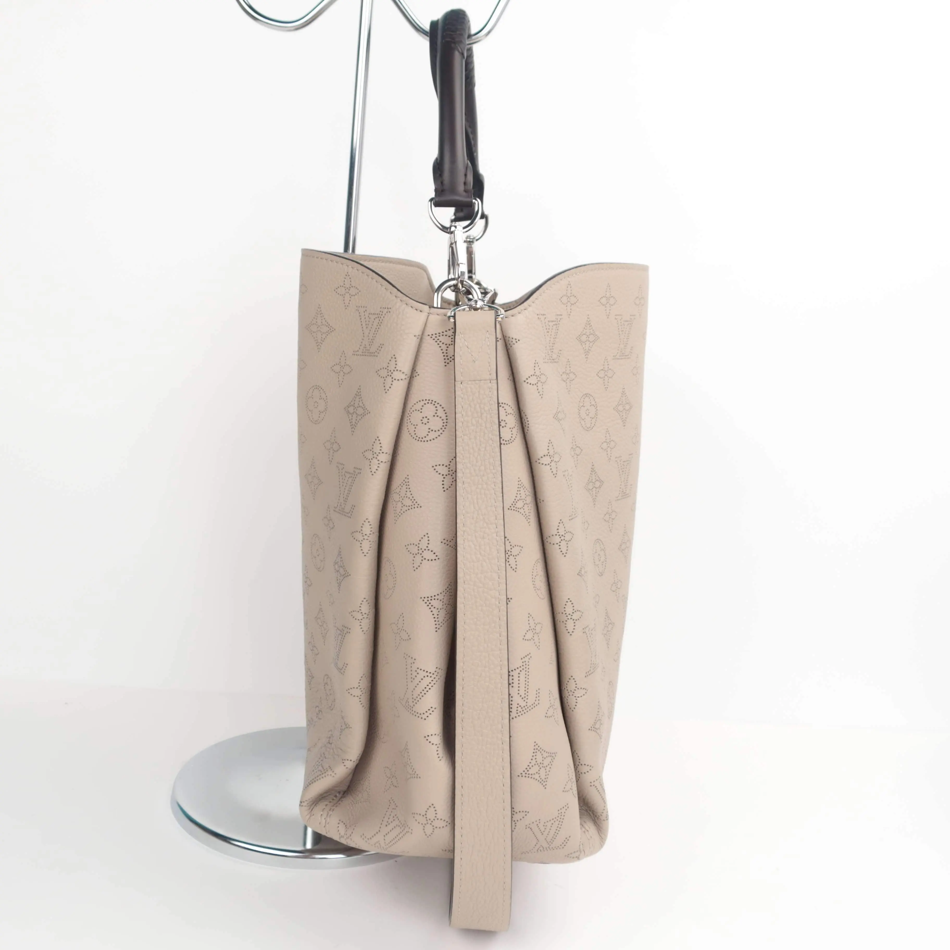 Louis Vuitton Babylone PM Mahina - Image 6