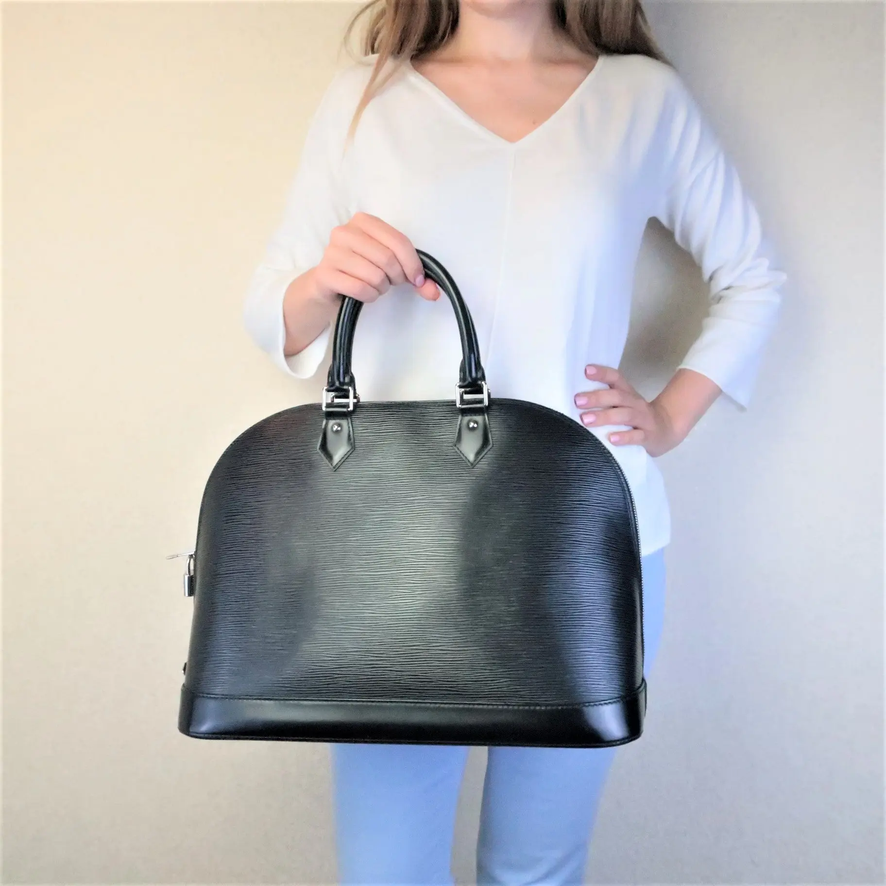 Louis Vuitton Black Epi Leather Alma MM Bag