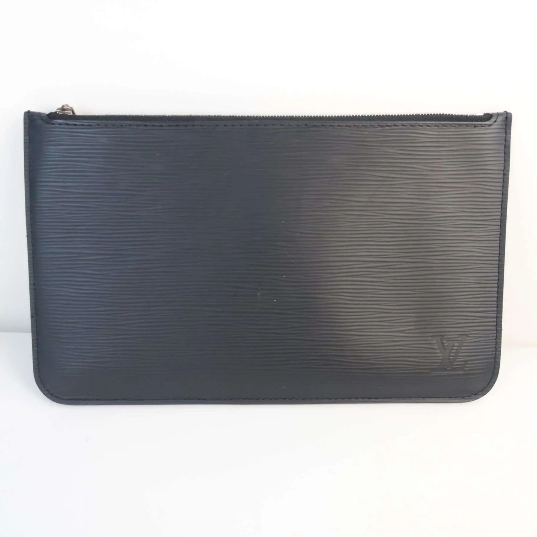 Louis Vuitton Black Epi Leather Neverfull MM Bag With Pouch - Image 14