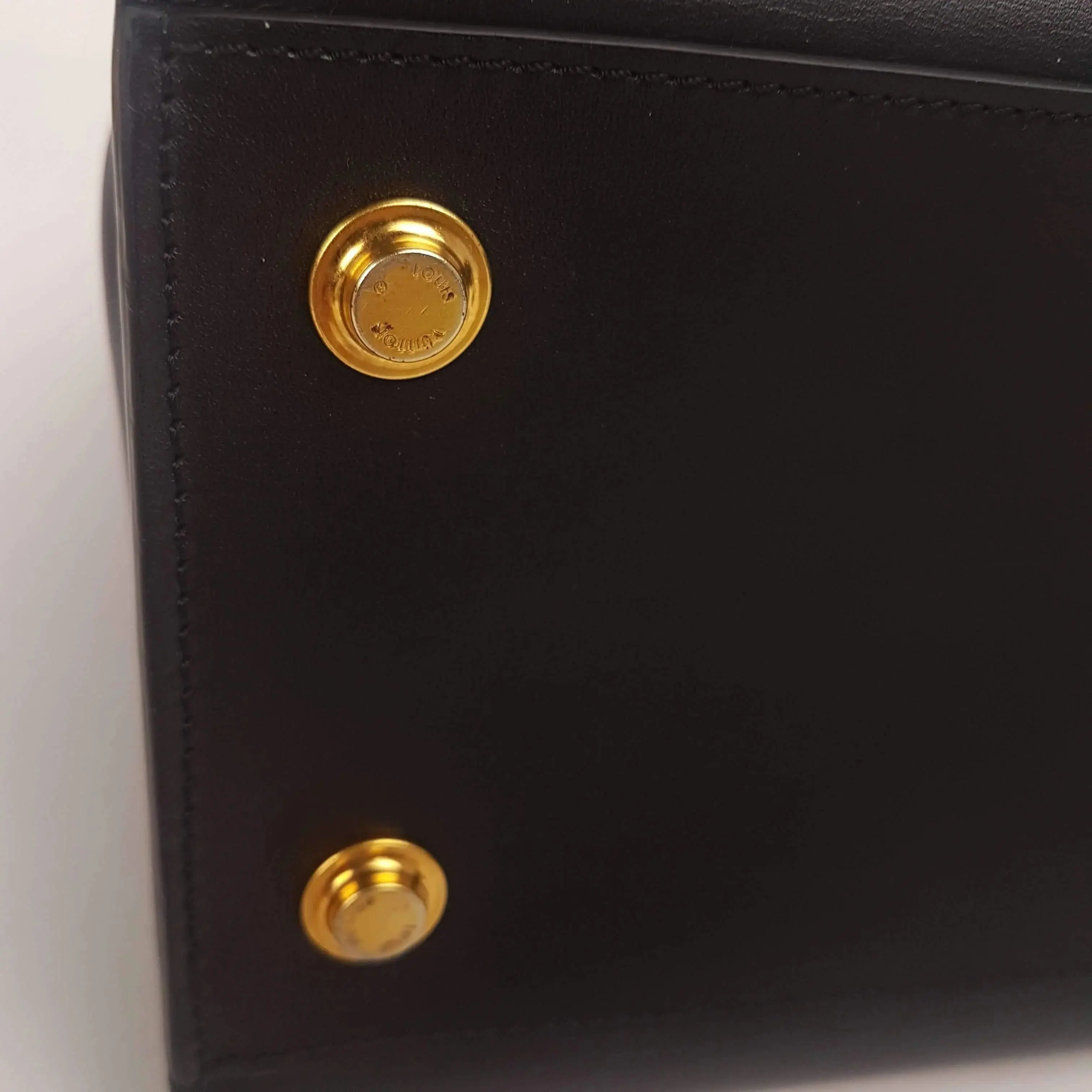 Louis Vuitton Black Leather City Steamer MM Bag - Image 18