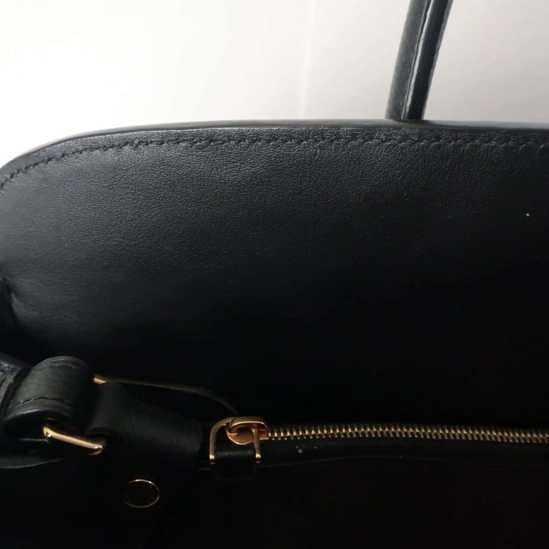 Louis Vuitton Black Taurillion Leather Milla MM Bag - Image 16