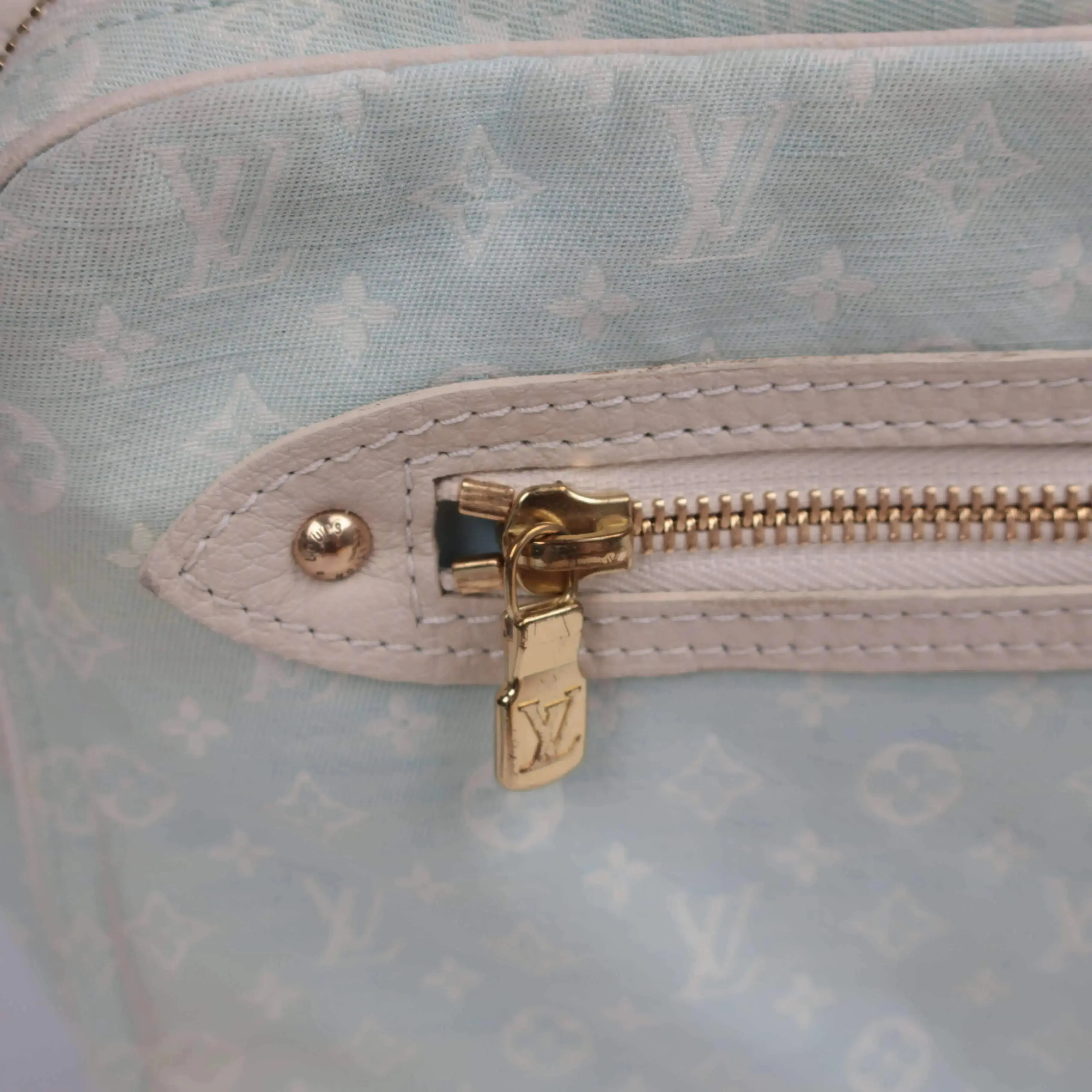 Louis Vuitton Blue Monogram Mini Lin Diaper Bag with diaper board - Image 25