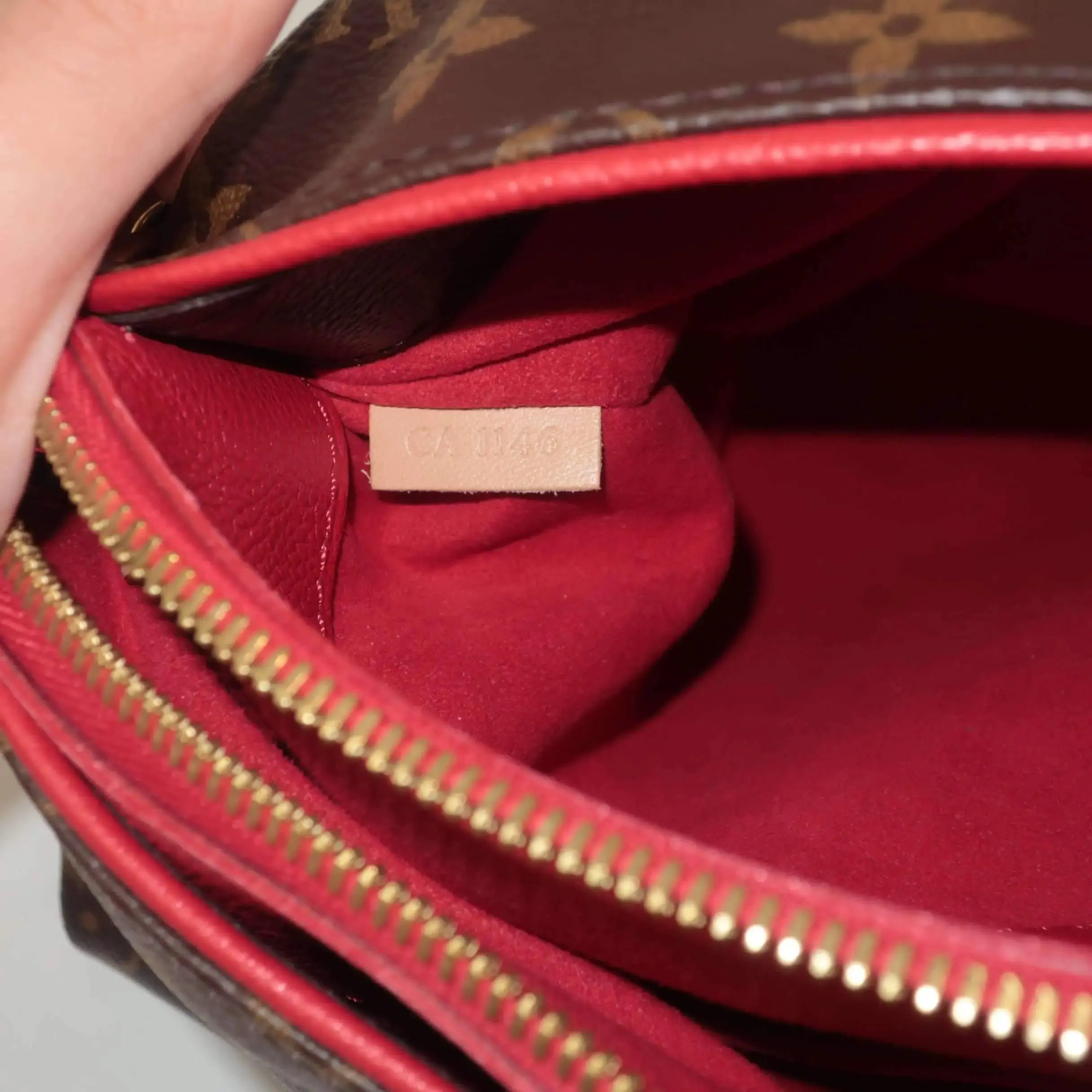 Louis Vuitton Cerise Monogram Canvas Pallas MM Bag - Image 50