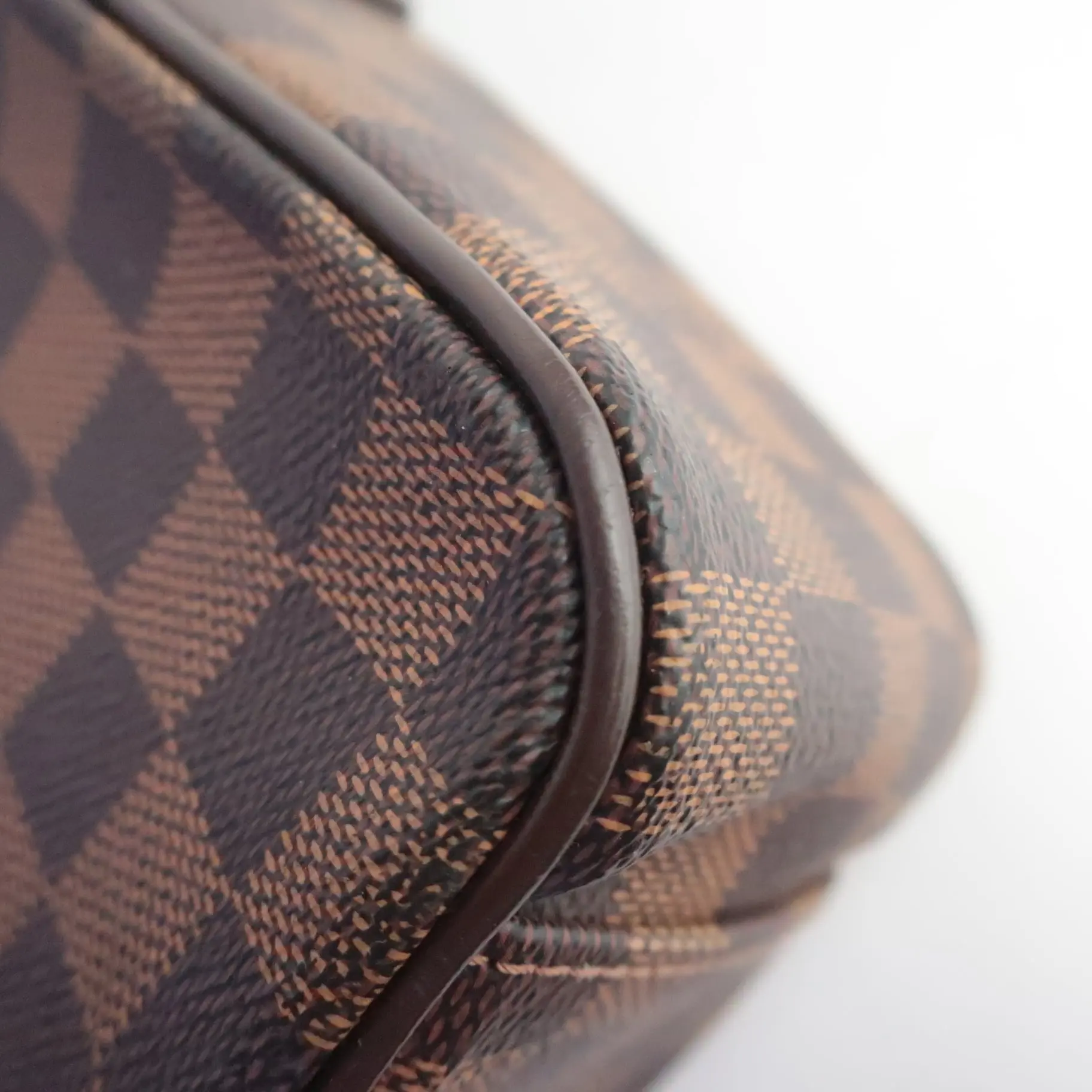 Louis Vuitton Damier Ebene Shelton GM Bag - Image 16