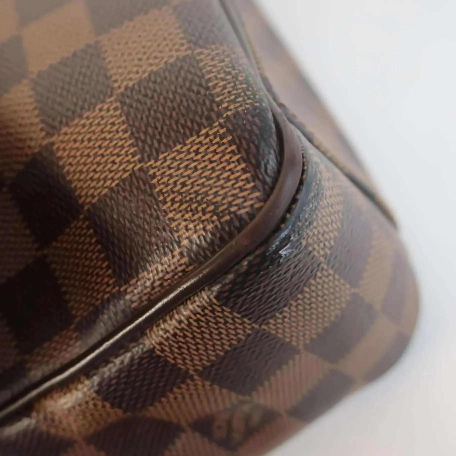 Louis Vuitton Damier Shelton GM Messenger - Image 6