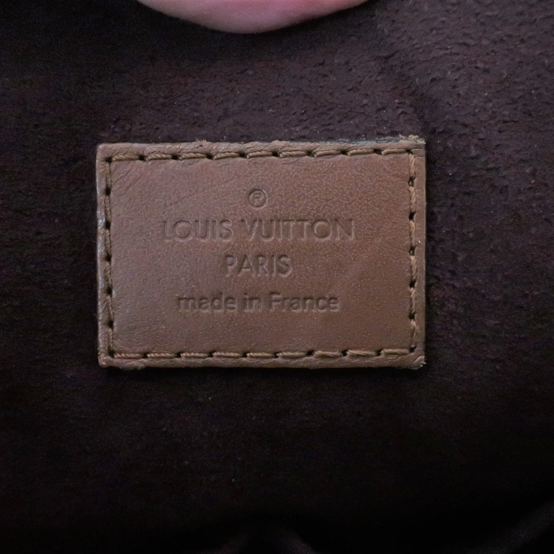 Louis Vuitton Damier Ebene Belmont Tote - Image 10