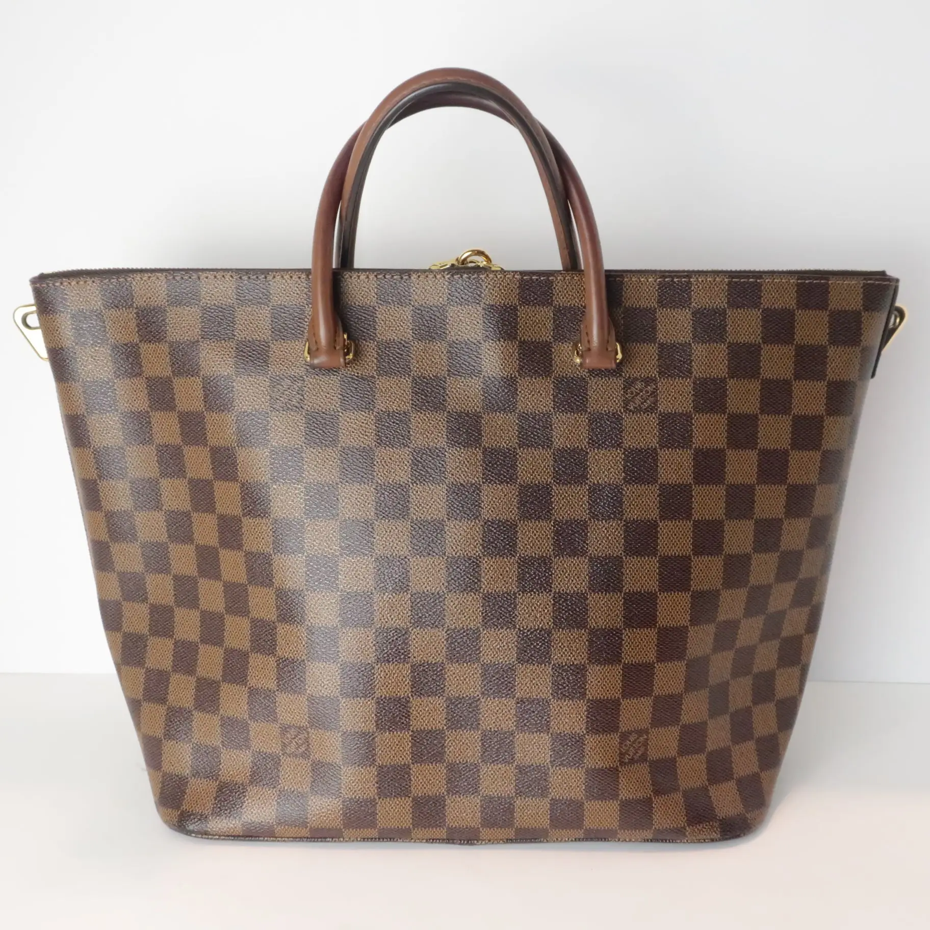 Louis Vuitton Damier Ebene Belmont Tote - Image 4