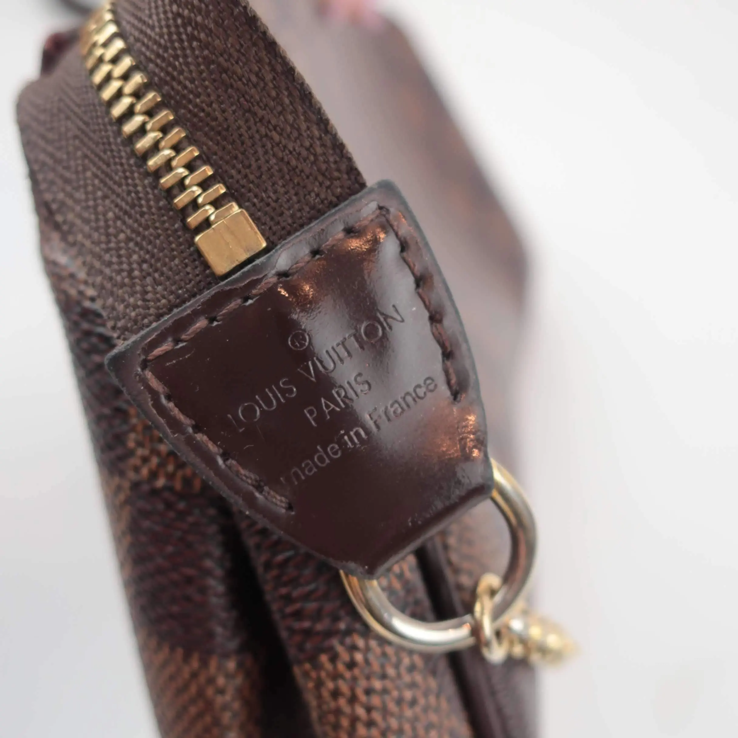 Louis Vuitton Damier Ebene Canvas Eva Clutch Bag - Image 53