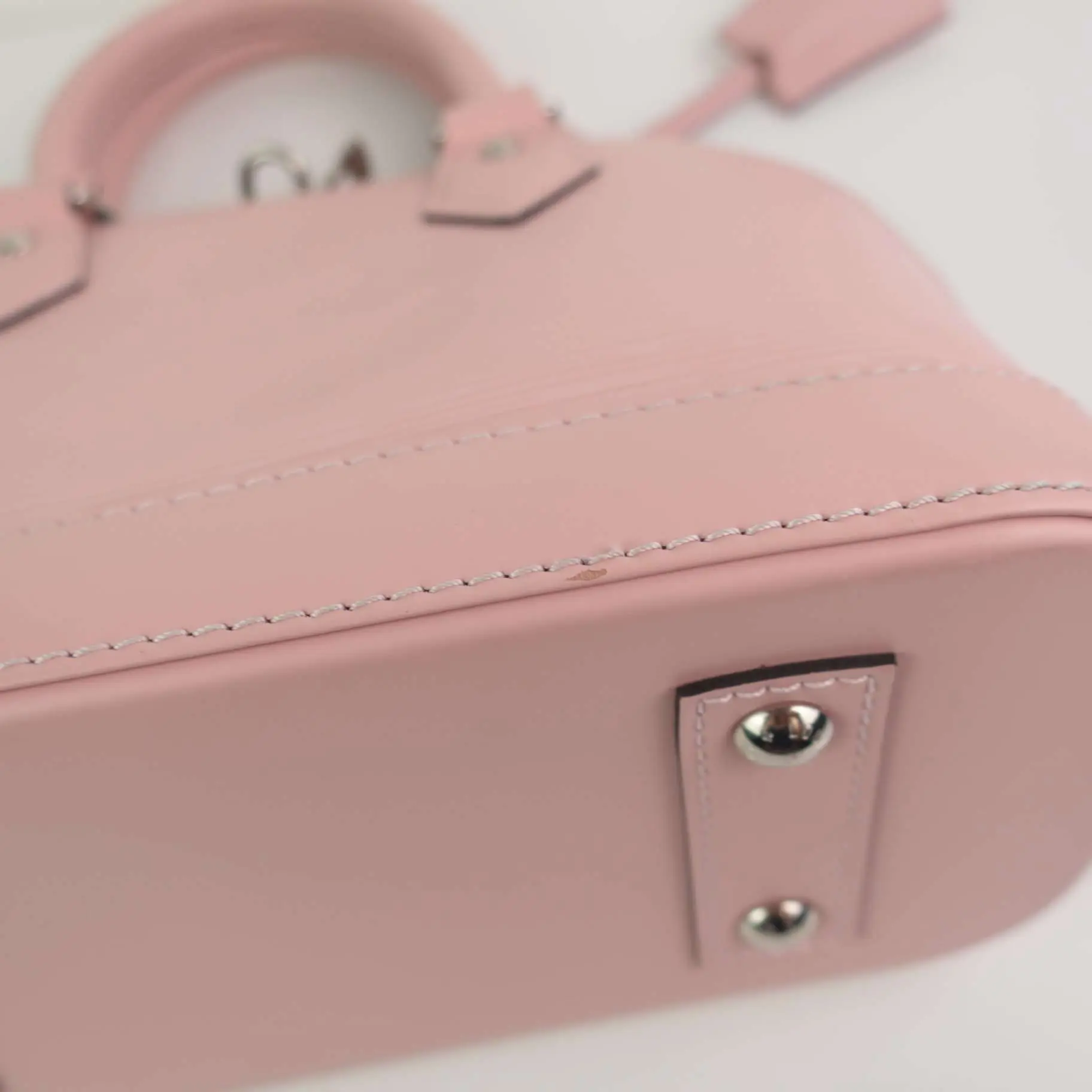 Louis Vuitton Epi Alma BB Rose Ballerine Bag - Image 31