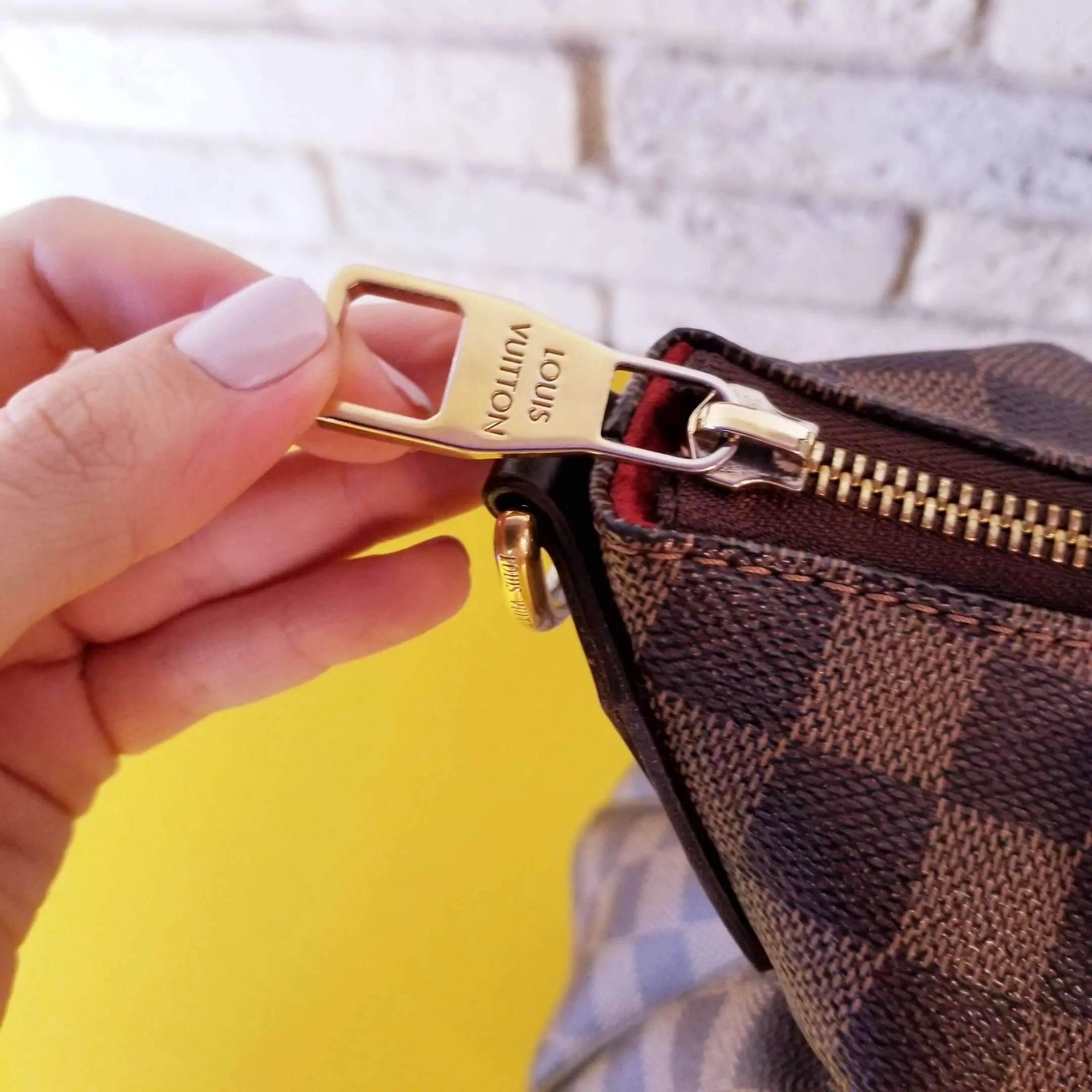 Louis Vuitton Evora MM Damier Ebene Bag - Image 36
