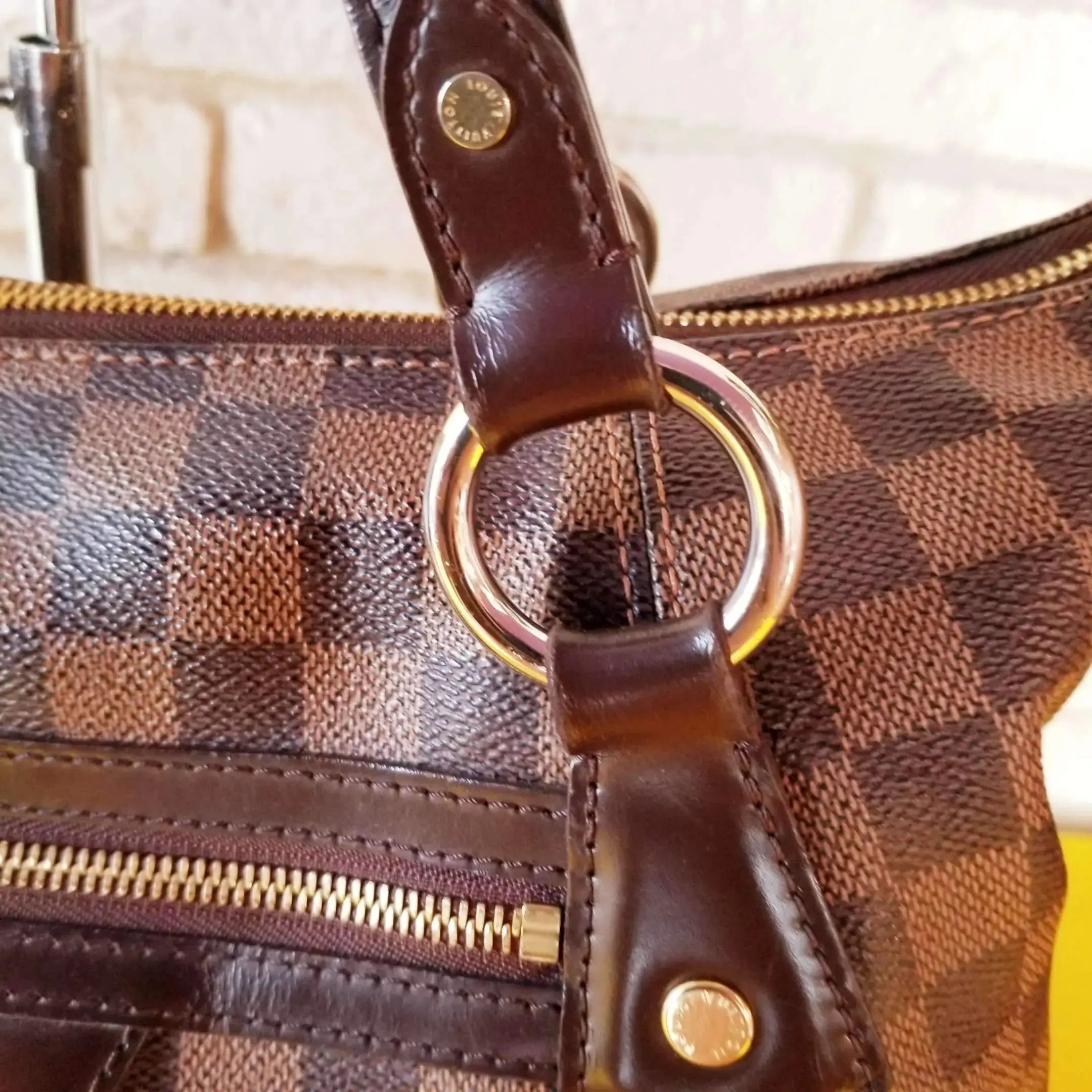Louis Vuitton Evora MM Damier Ebene Bag - Image 8