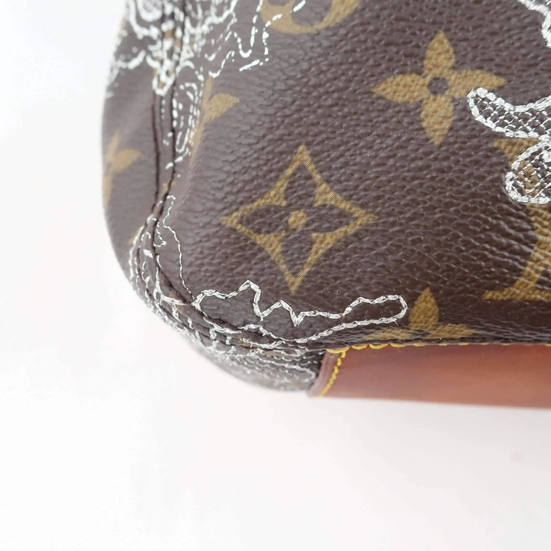 Louis Vuitton Fersen Dentellle Silver Monogram bag - Image 18