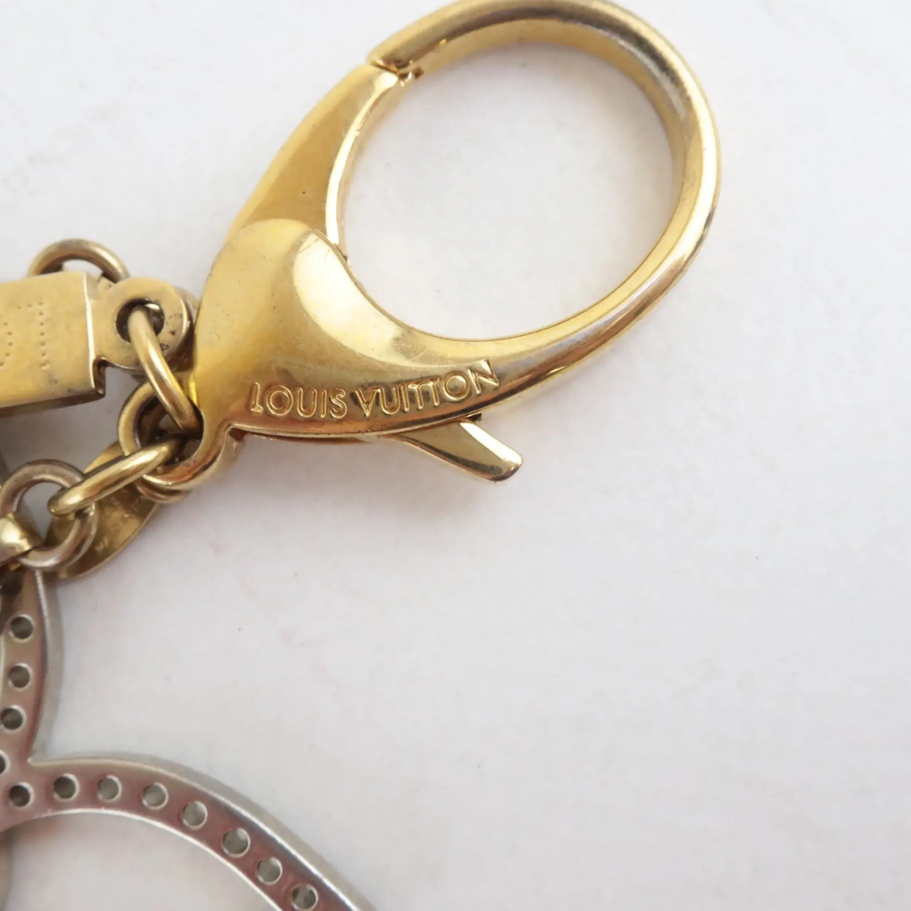 Louis Vuitton Metal Tapage Bag Charm/Key Holder - Image 10