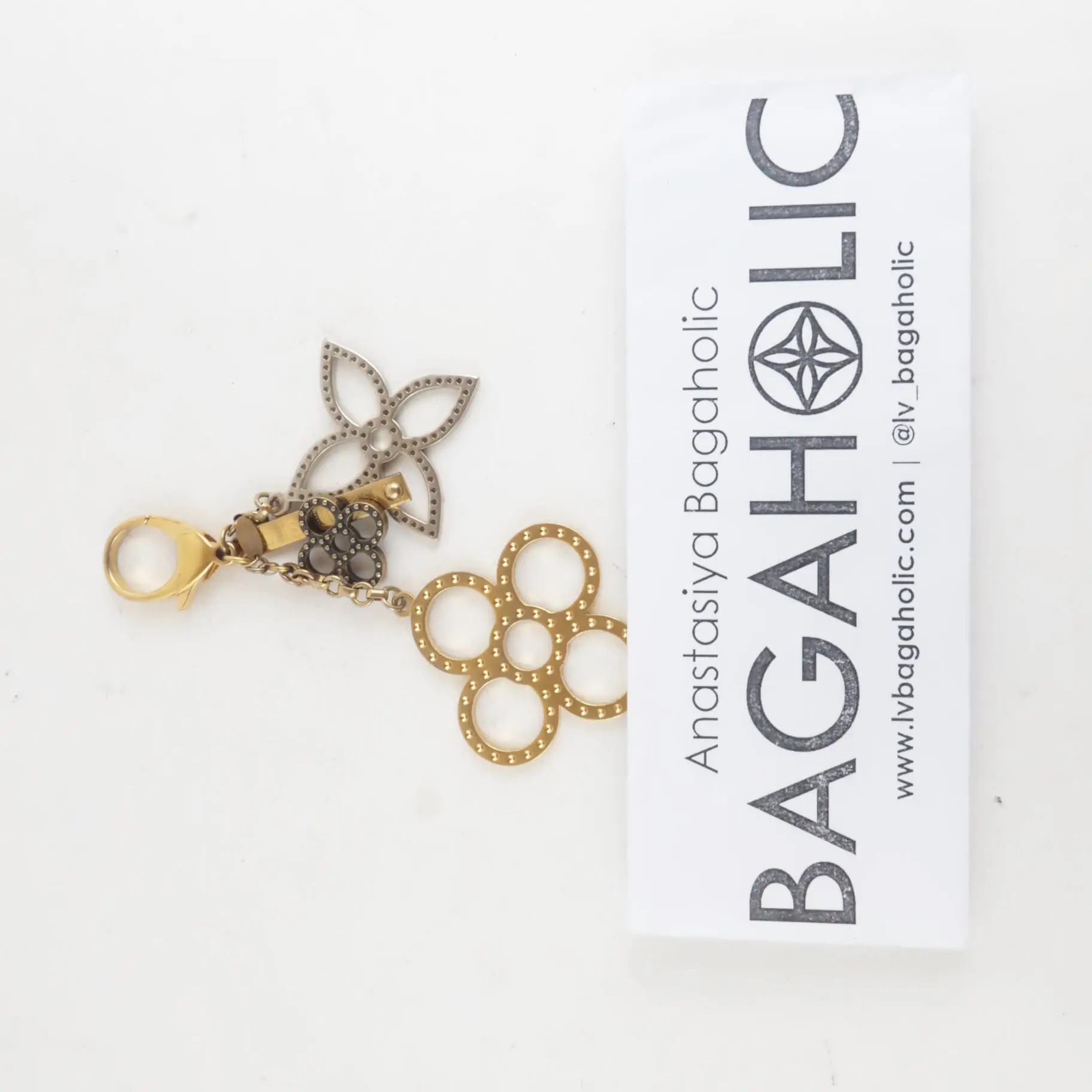 Louis Vuitton Metal Tapage Bag Charm/Key Holder - Image 11
