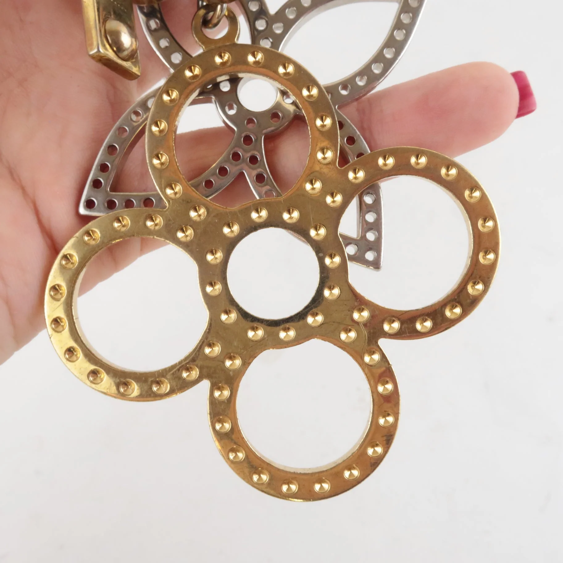 Louis Vuitton Metal Tapage Bag Charm/Key Holder - Image 7