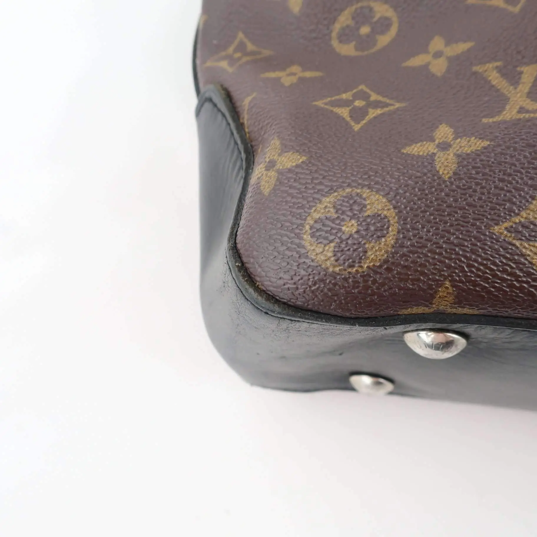 Louis Vuitton Kitan Monogram Macassar Canvas Crossbody Bag - Image 10