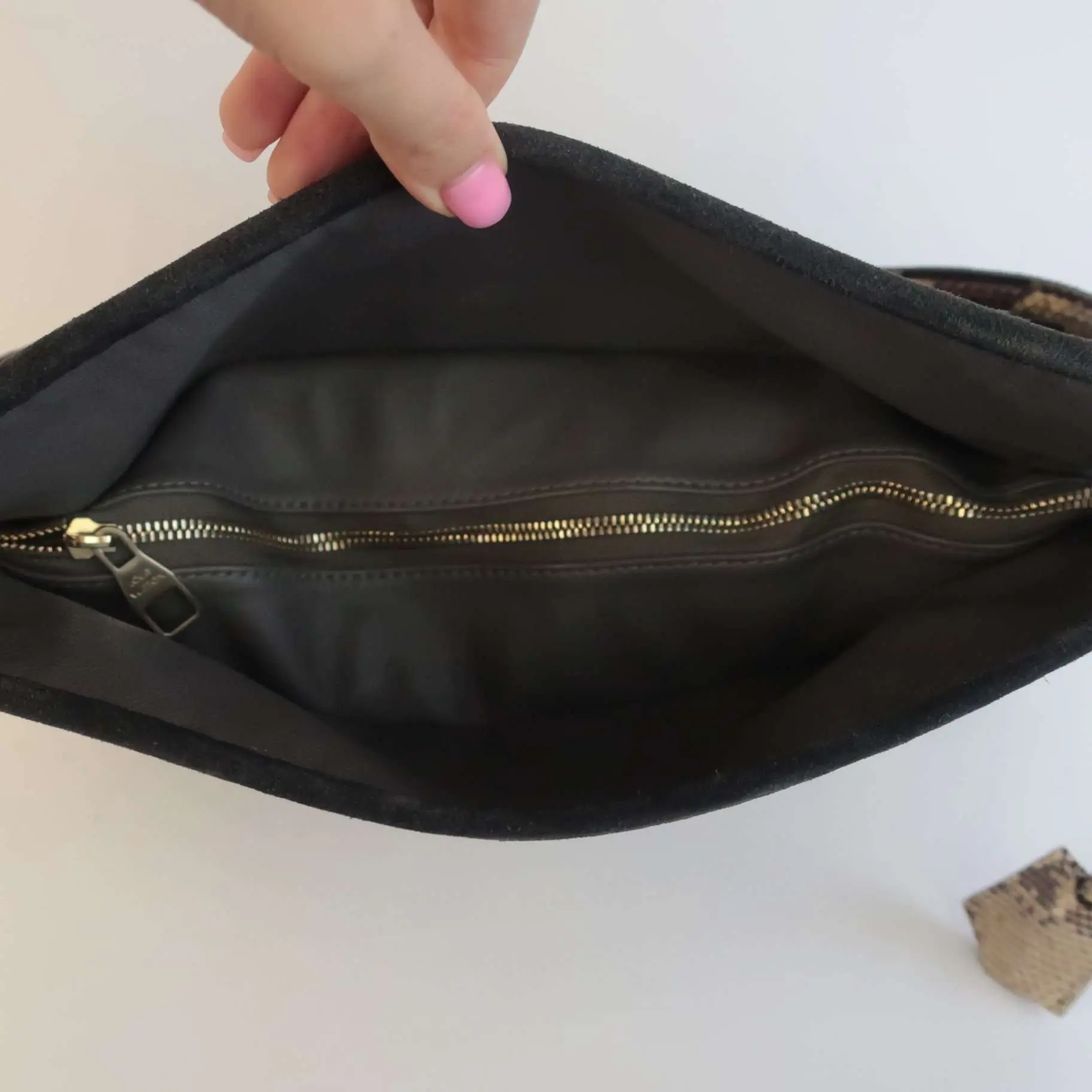 Louis Vuitton Limited Edition Kohl Monogram Embossed Suede Whisper PM Bag - Image 5