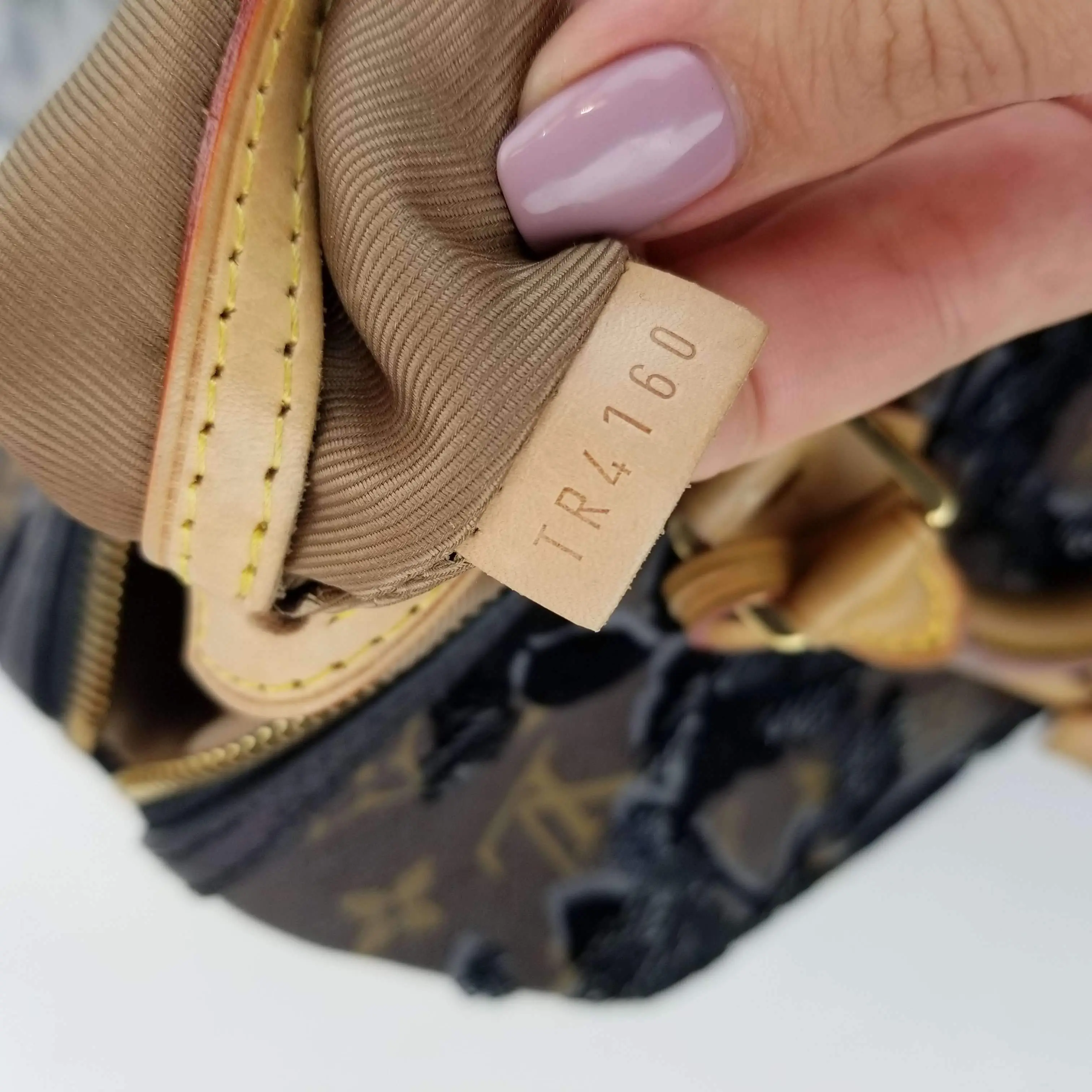 Louis Vuitton Limited Edition Monogram Fleur de Jais Speedy 30 Bag - Image 29