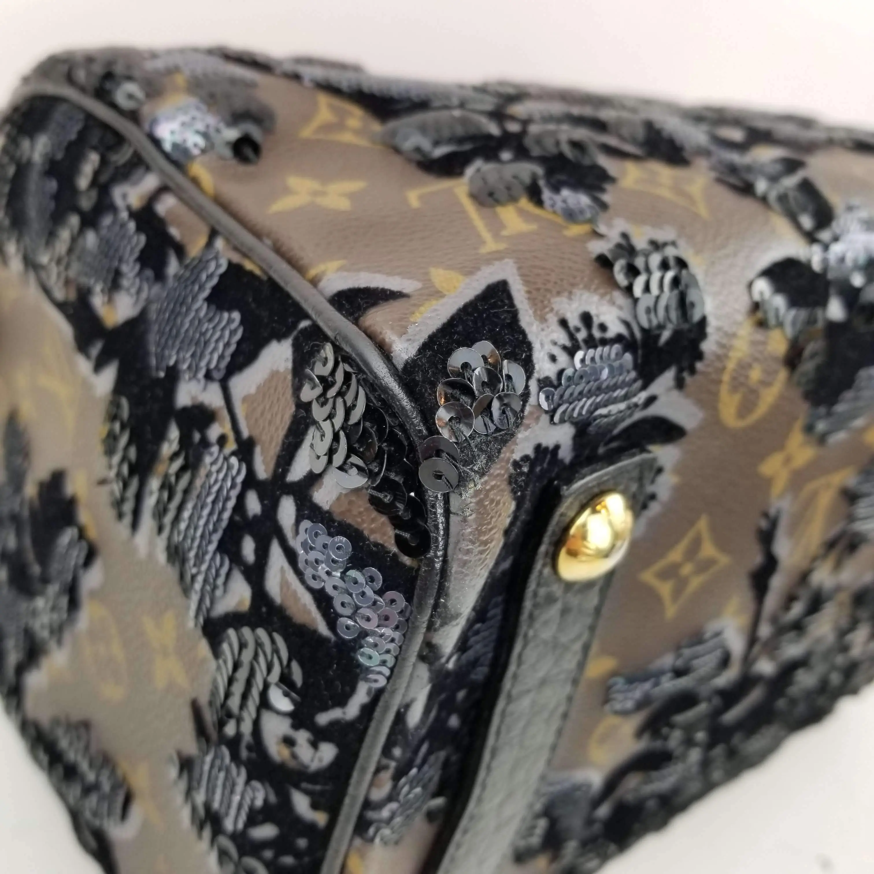 Louis Vuitton Limited Edition Monogram Fleur de Jais Speedy 30 Bag - Image 8
