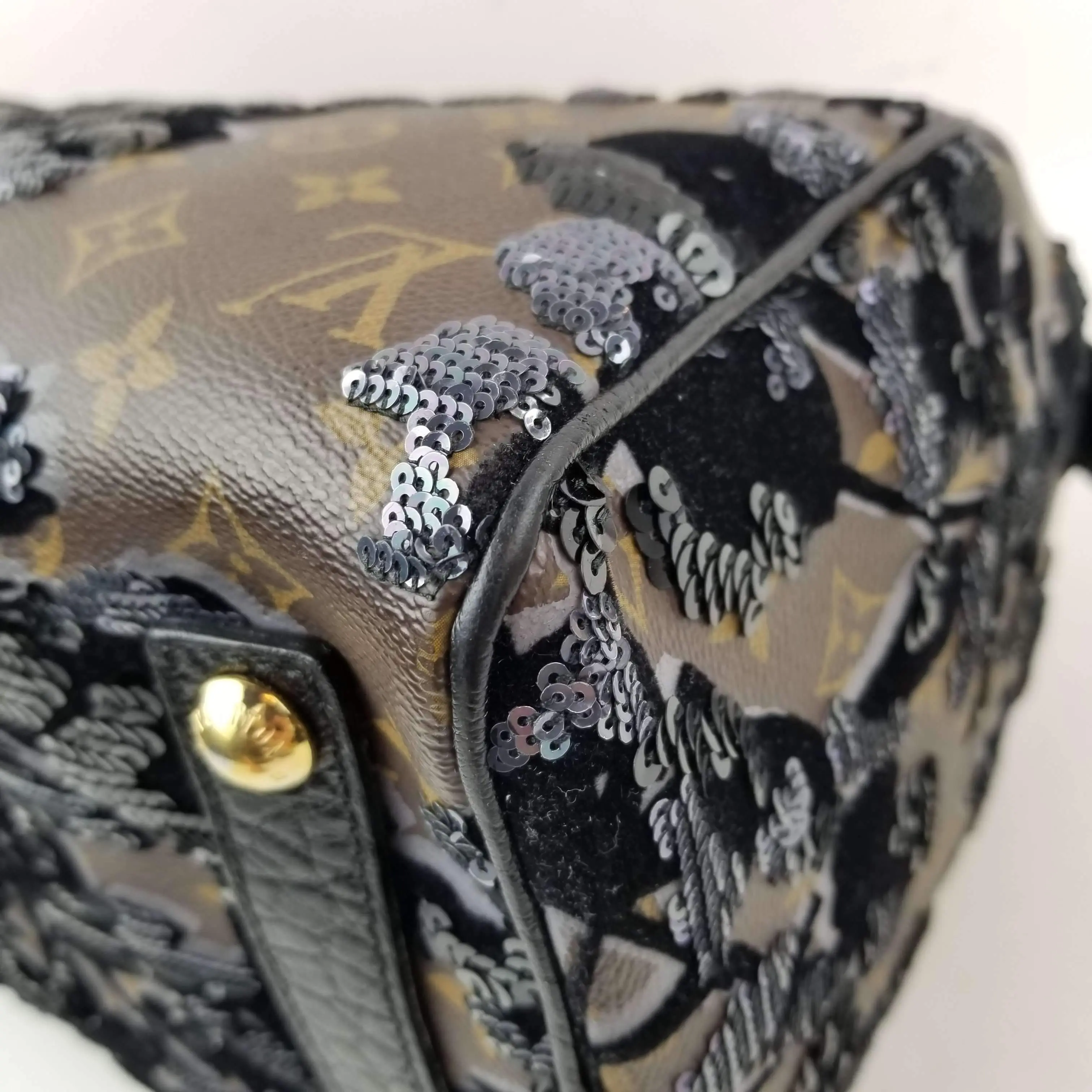 Louis Vuitton Limited Edition Monogram Fleur de Jais Speedy 30 Bag - Image 9