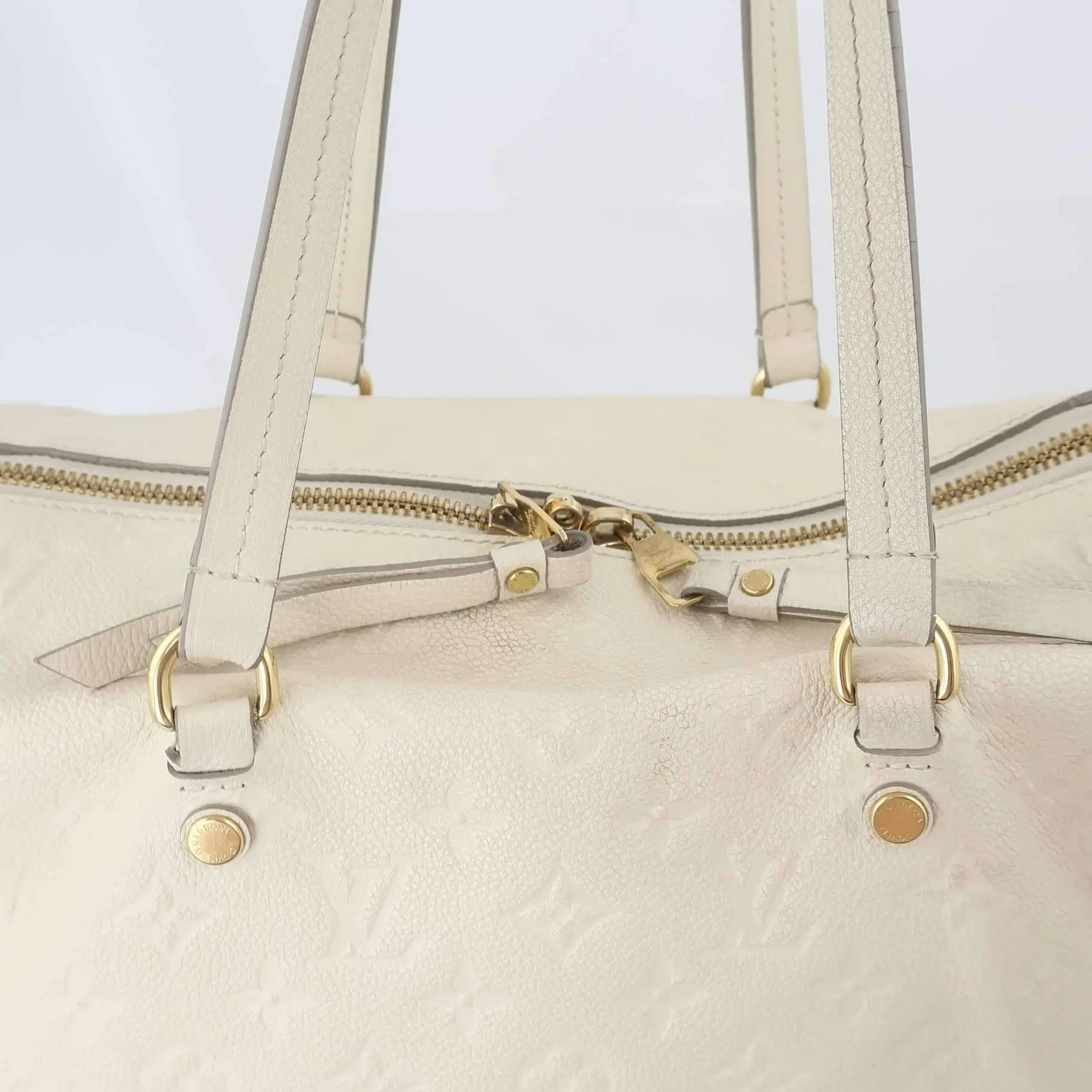 Louis Vuitton Lumineuse PM Empreinte Neige Bag - Image 14