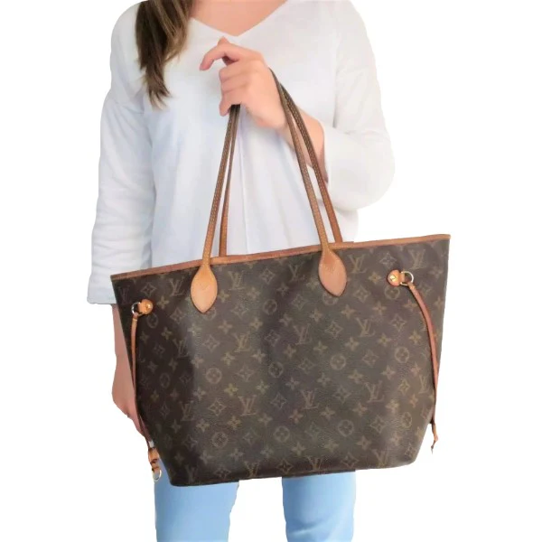 Louis Vuitton Monogram Canvas Neverfull MM Bag (760)