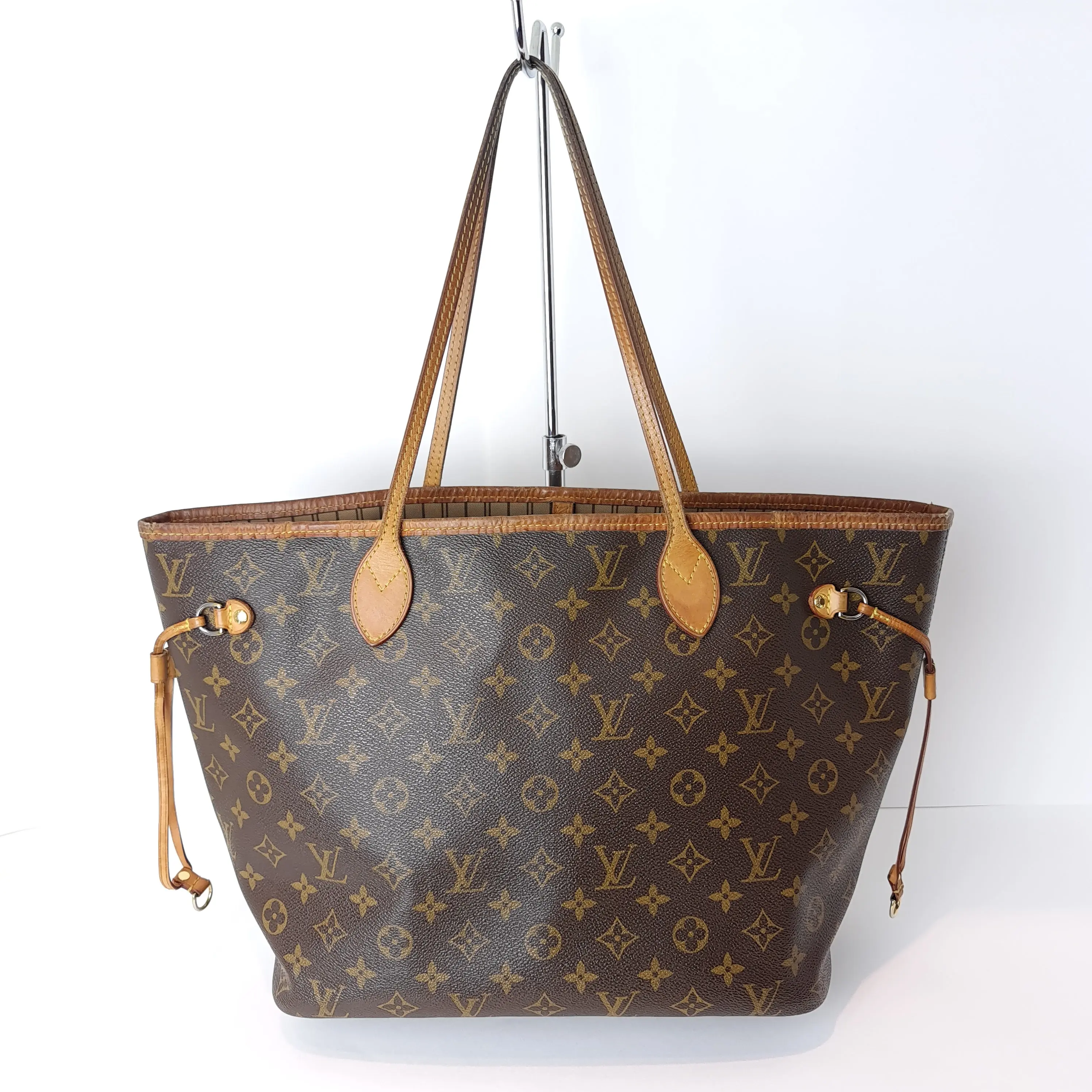 Louis Vuitton Monogram Canvas Neverfull MM Bag (760) - Image 5