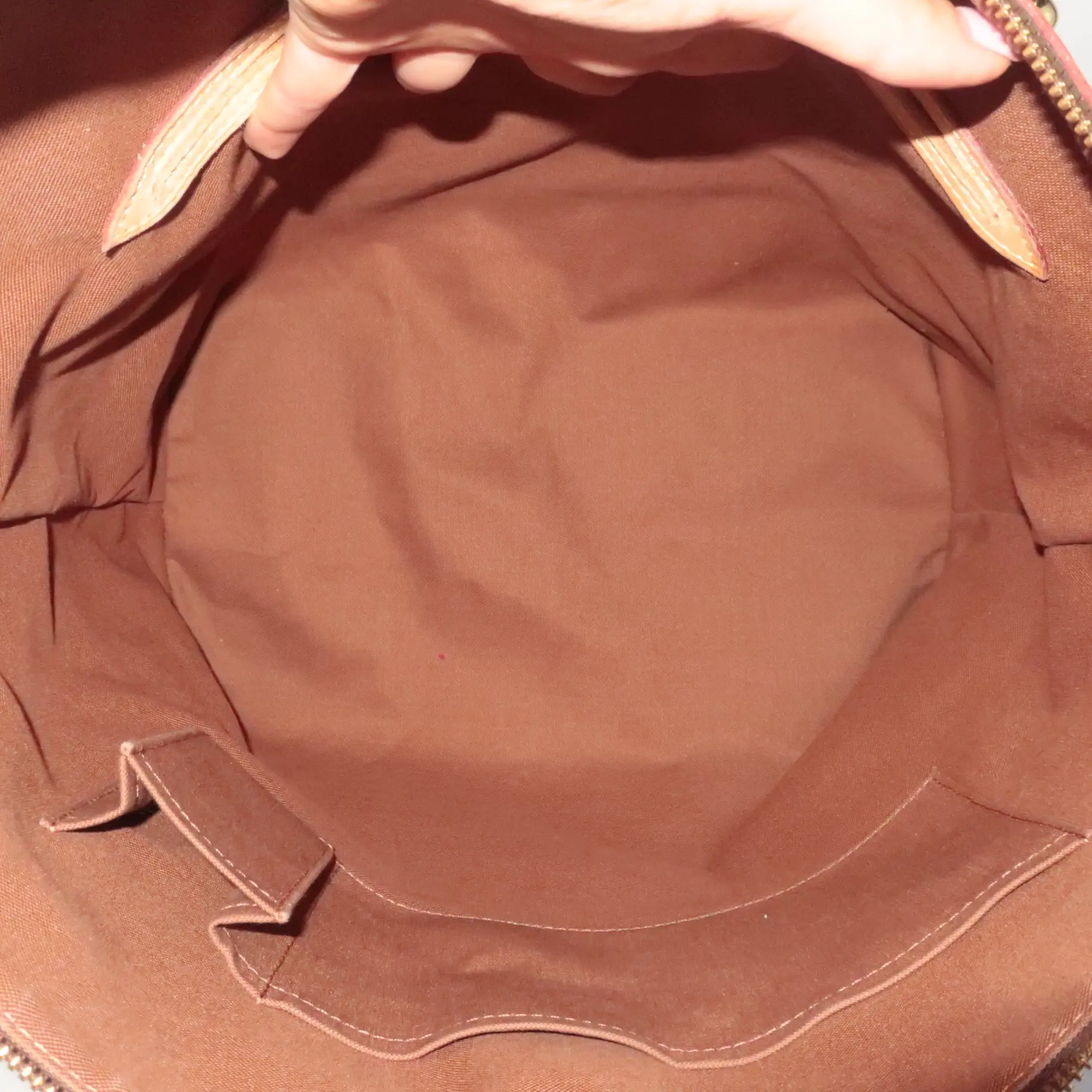 Louis Vuitton Monogram Palermo GM Bag - Image 9