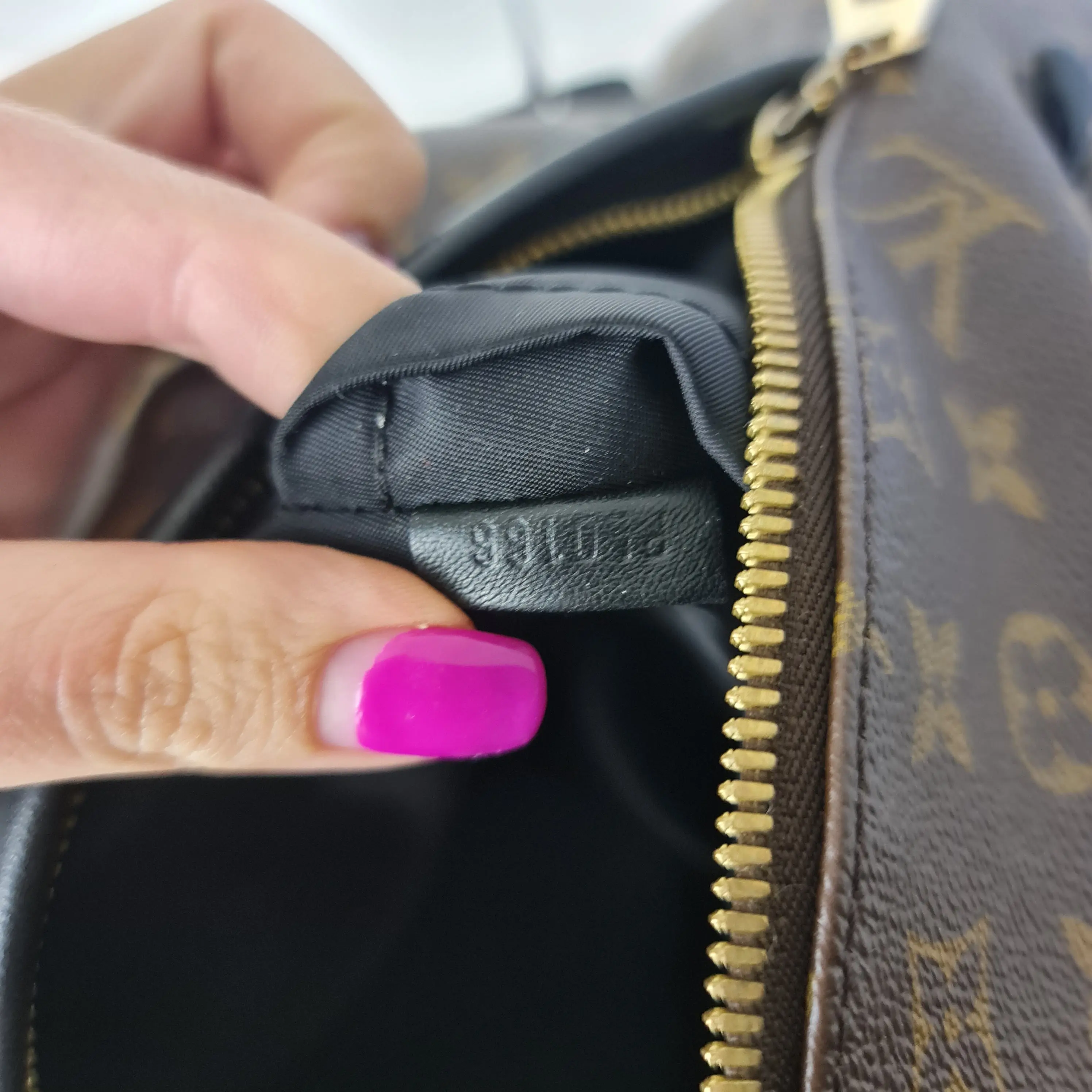 Louis Vuitton Monogram Canvas Palm Springs MM Backpack (766) - Image 24