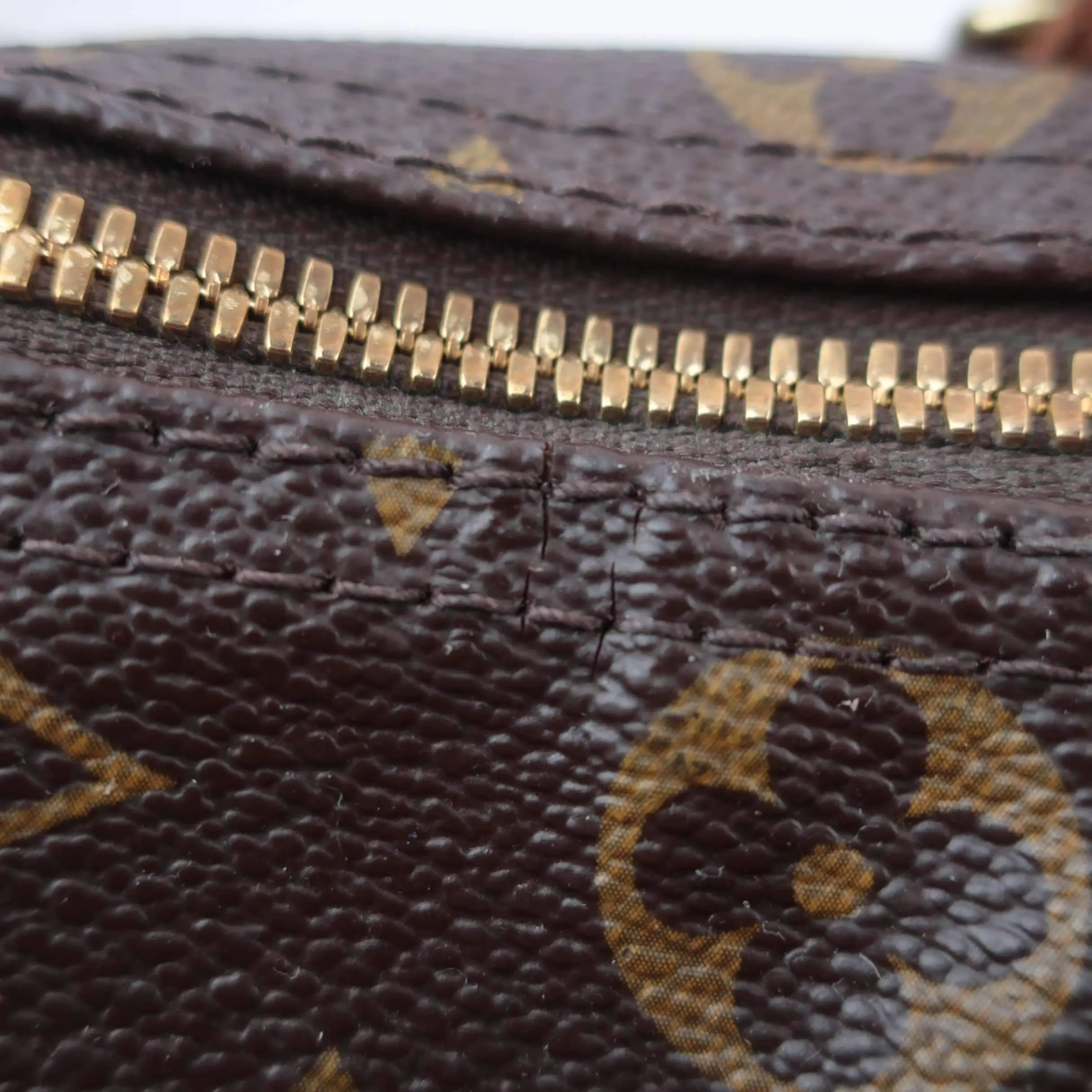 Louis Vuitton Monogram Canvas Speedy 30 Bandouliere Bag (with initials) - Image 45