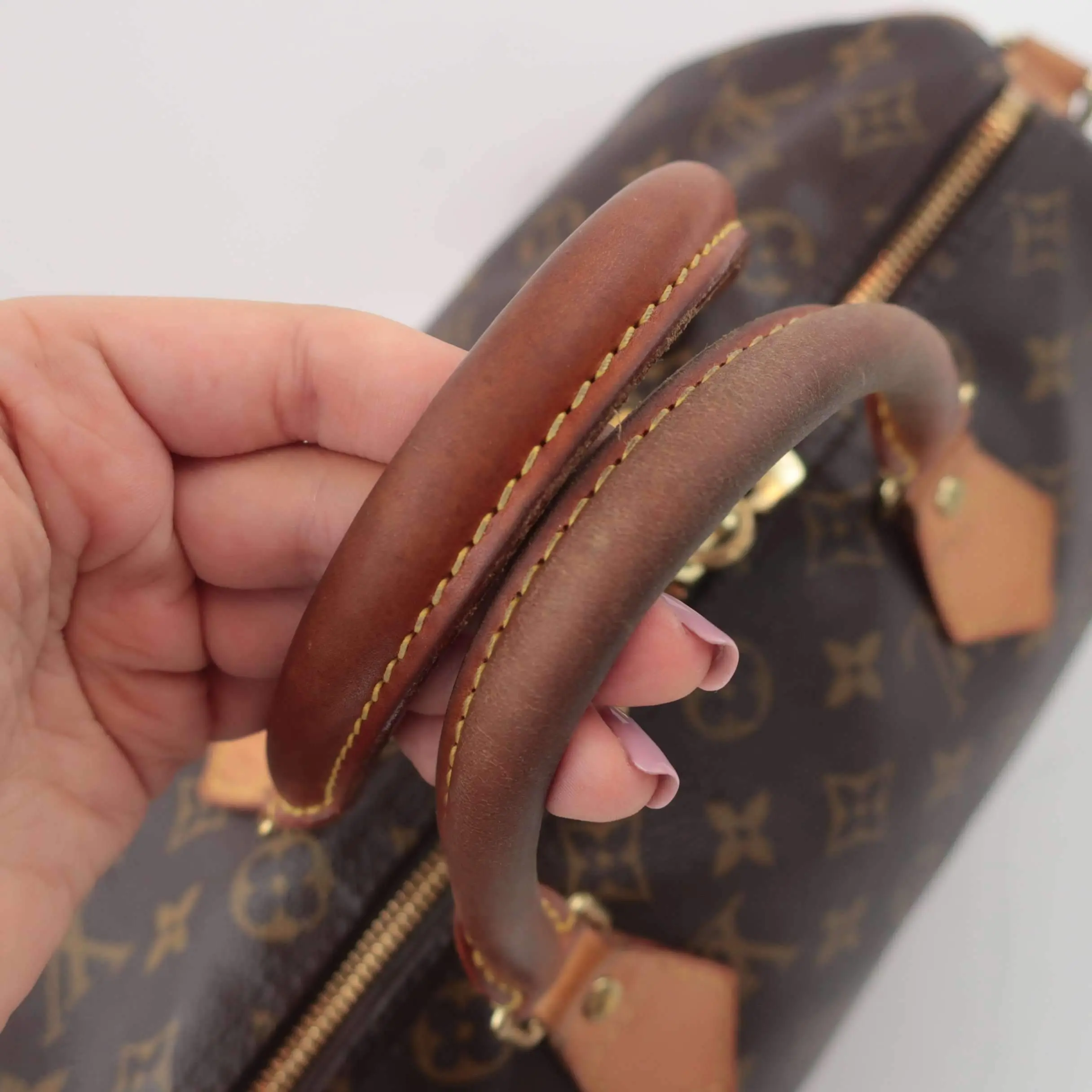Louis Vuitton Monogram Canvas Speedy 30 Bandouliere Bag (with initials) - Image 5