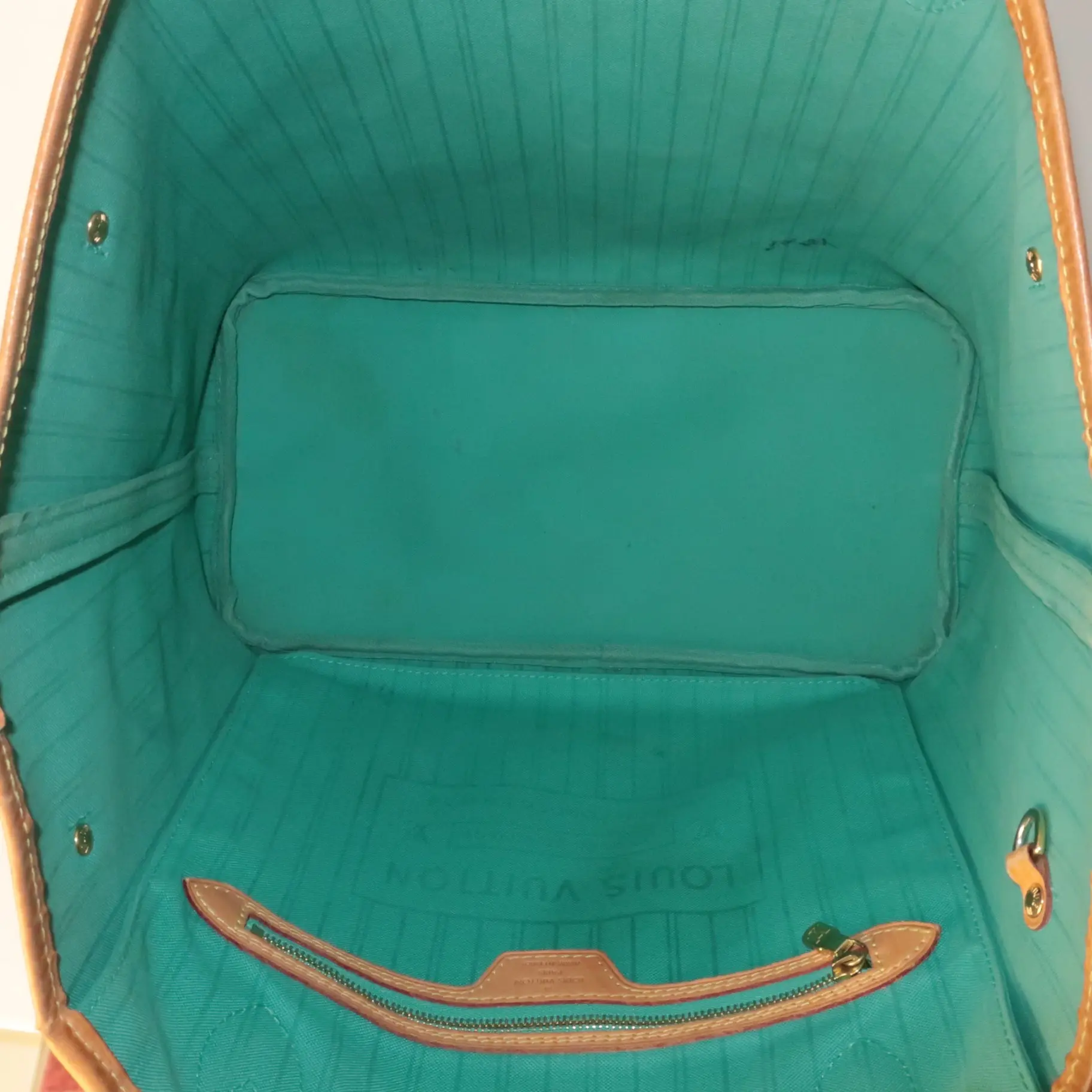 Louis Vuitton Monogram Canvas V Voyage Turquoise Neverfull MM Bag (777) - Image 22