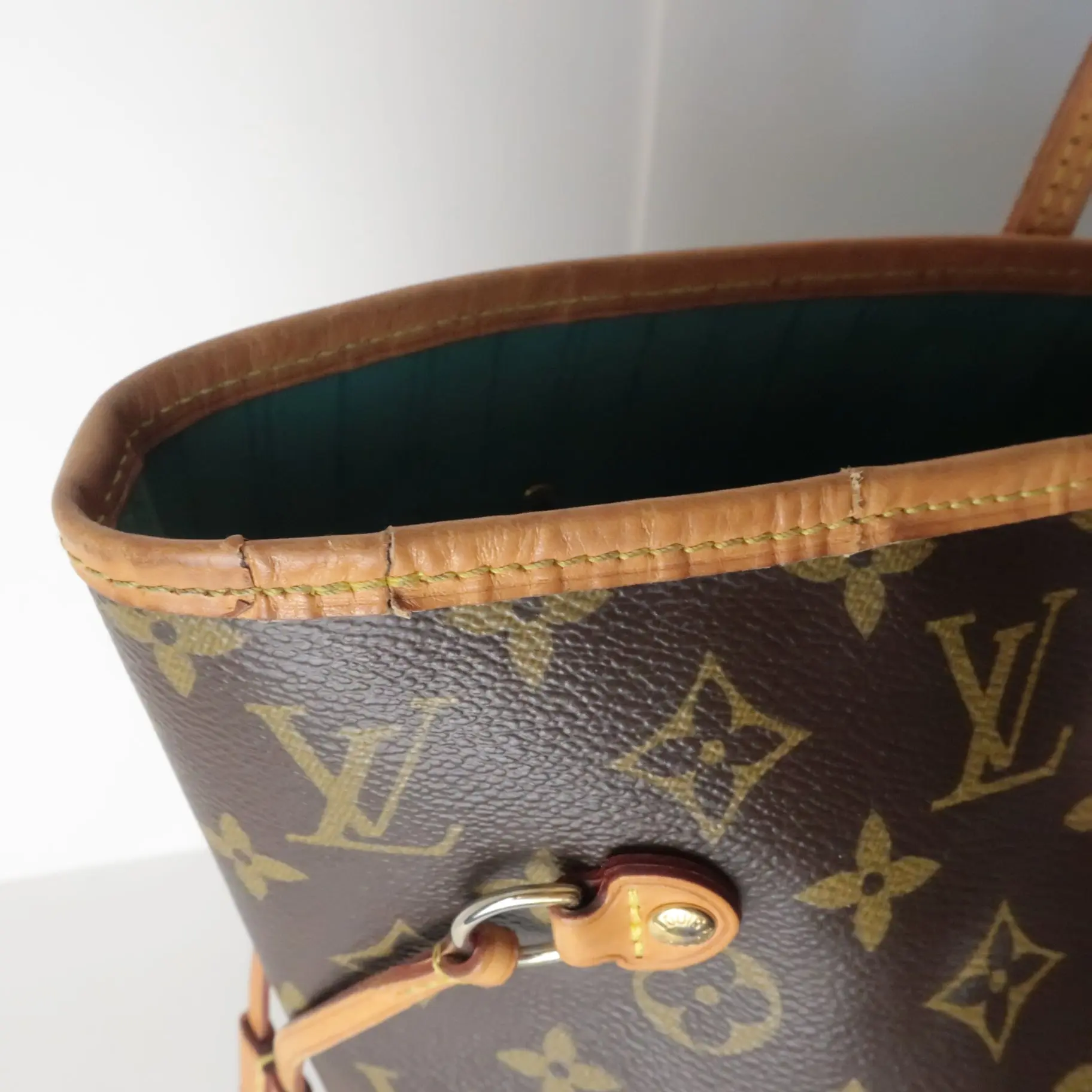 Louis Vuitton Monogram Canvas V Voyage Turquoise Neverfull MM Bag (777) - Image 8