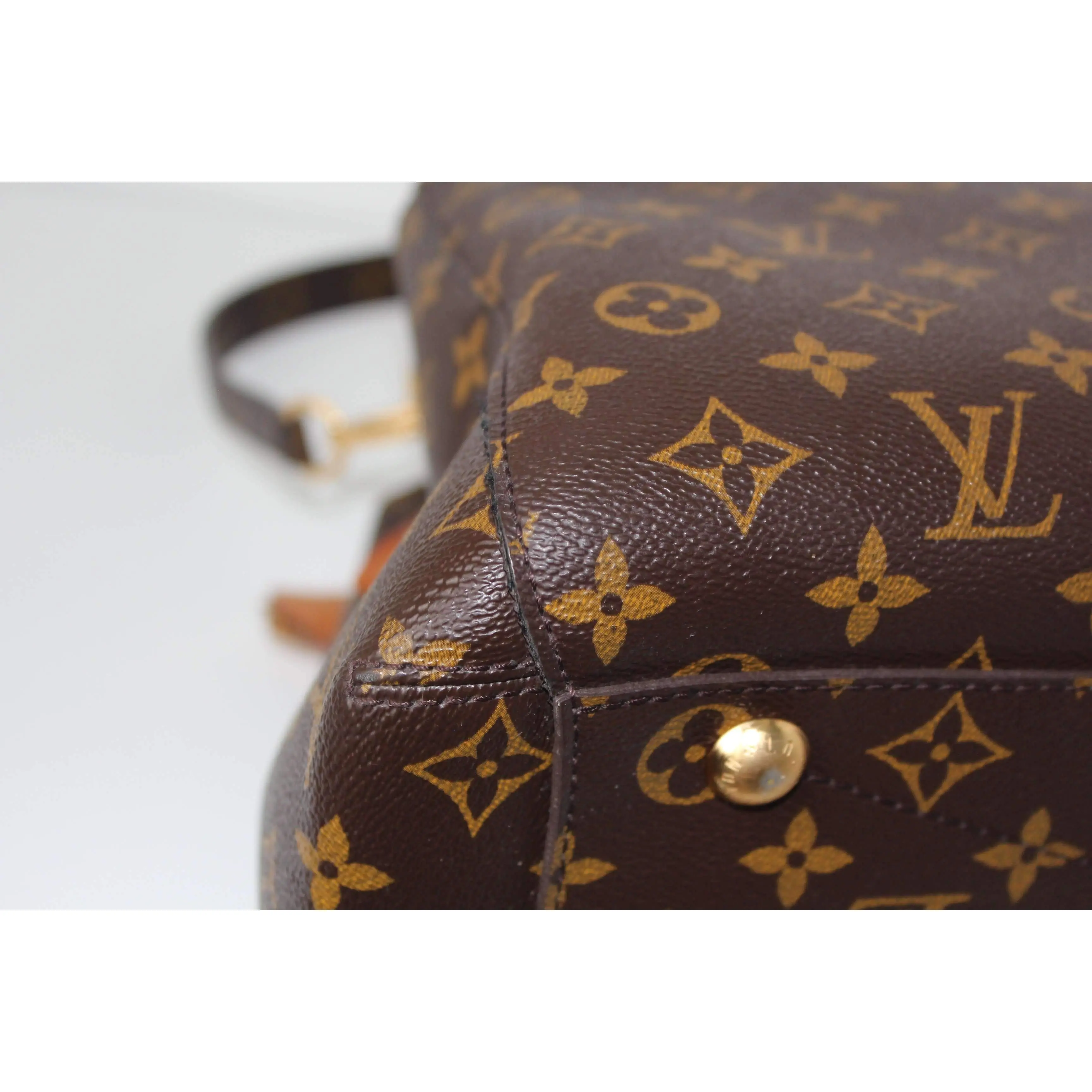 Louis Vuitton Montaigne MM Monogram Bag - Image 29