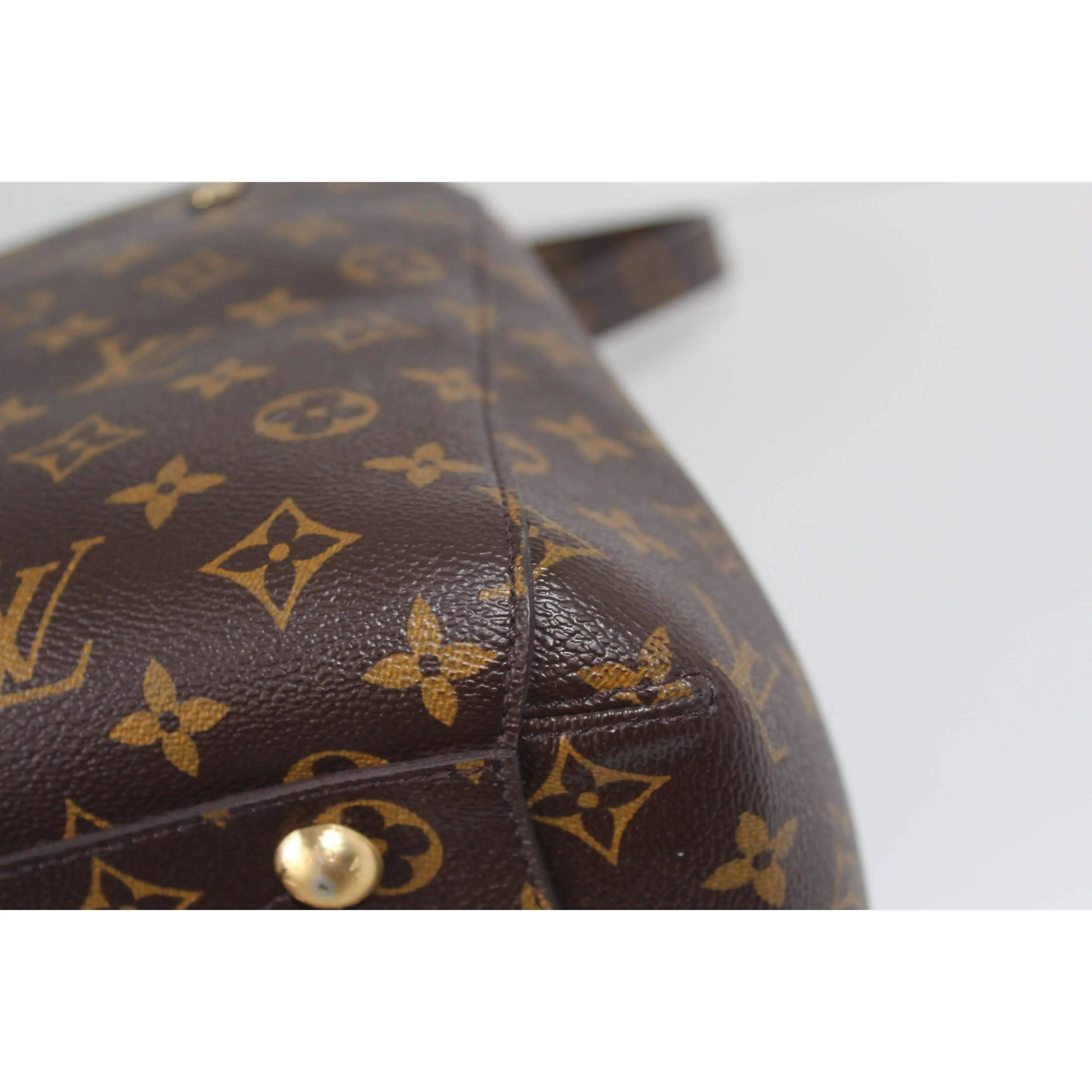Louis Vuitton Montaigne MM Monogram Bag - Image 31