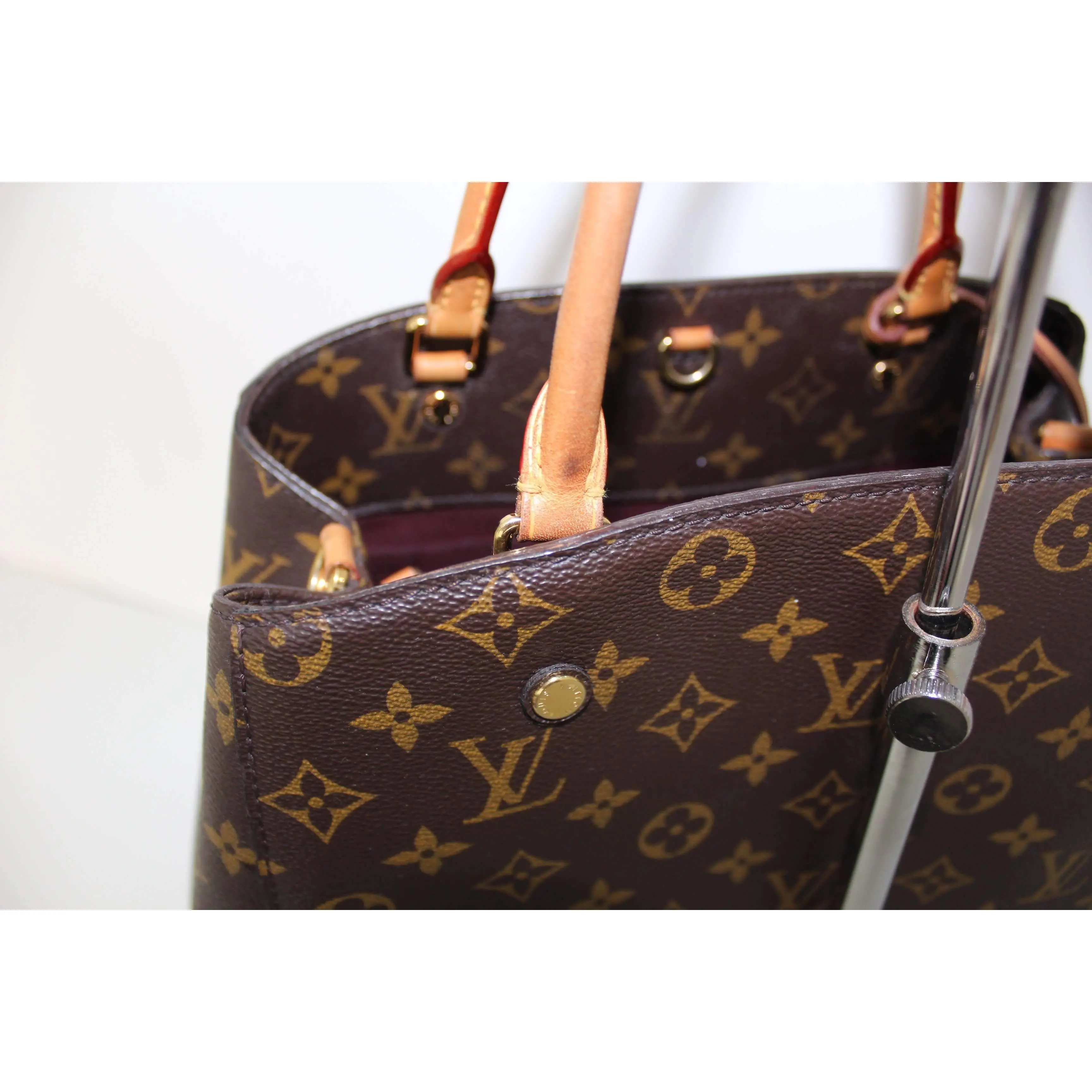 Louis Vuitton Montaigne MM Monogram Bag - Image 6