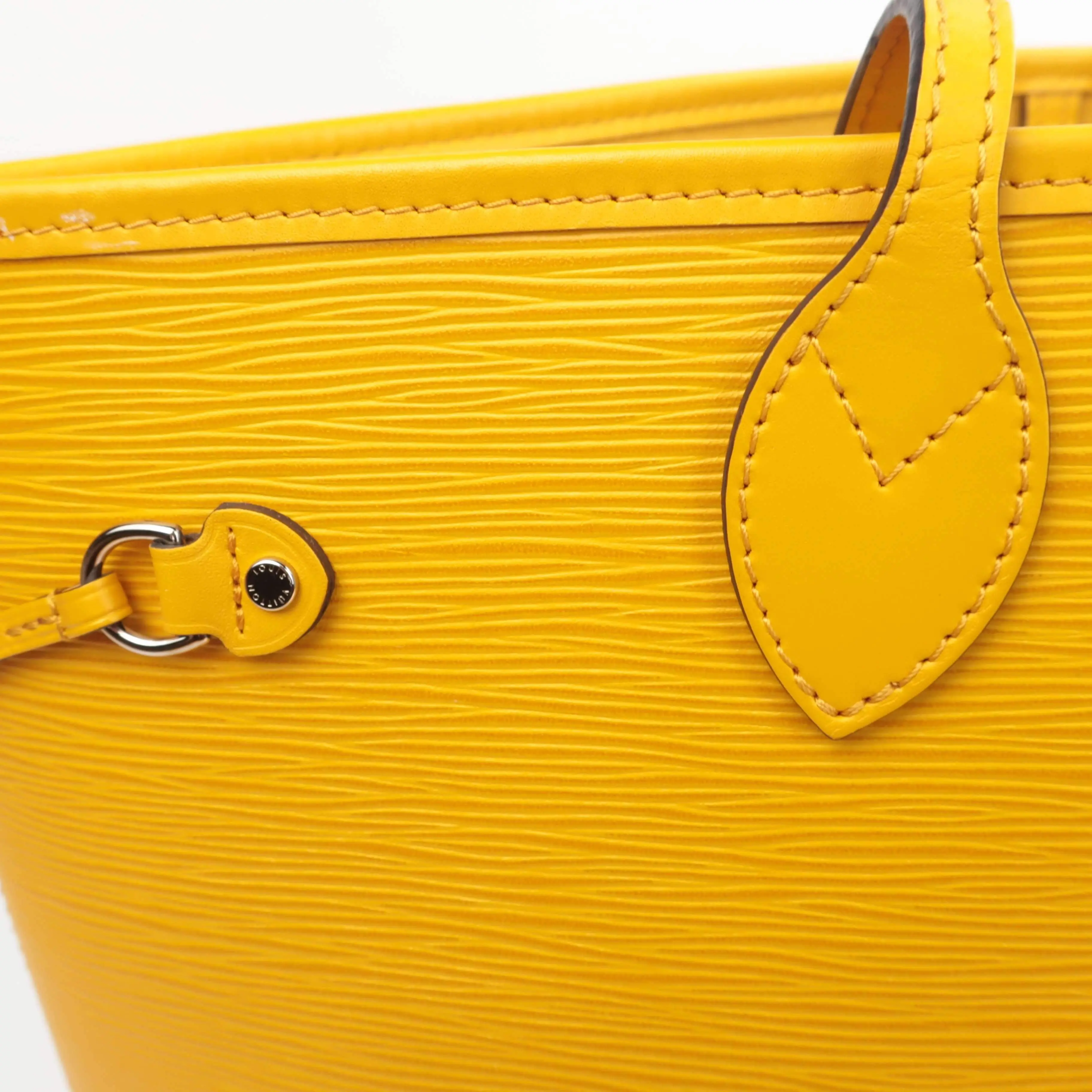 Louis Vuitton Neverfull MM Epi Yellow with pouch - Image 15