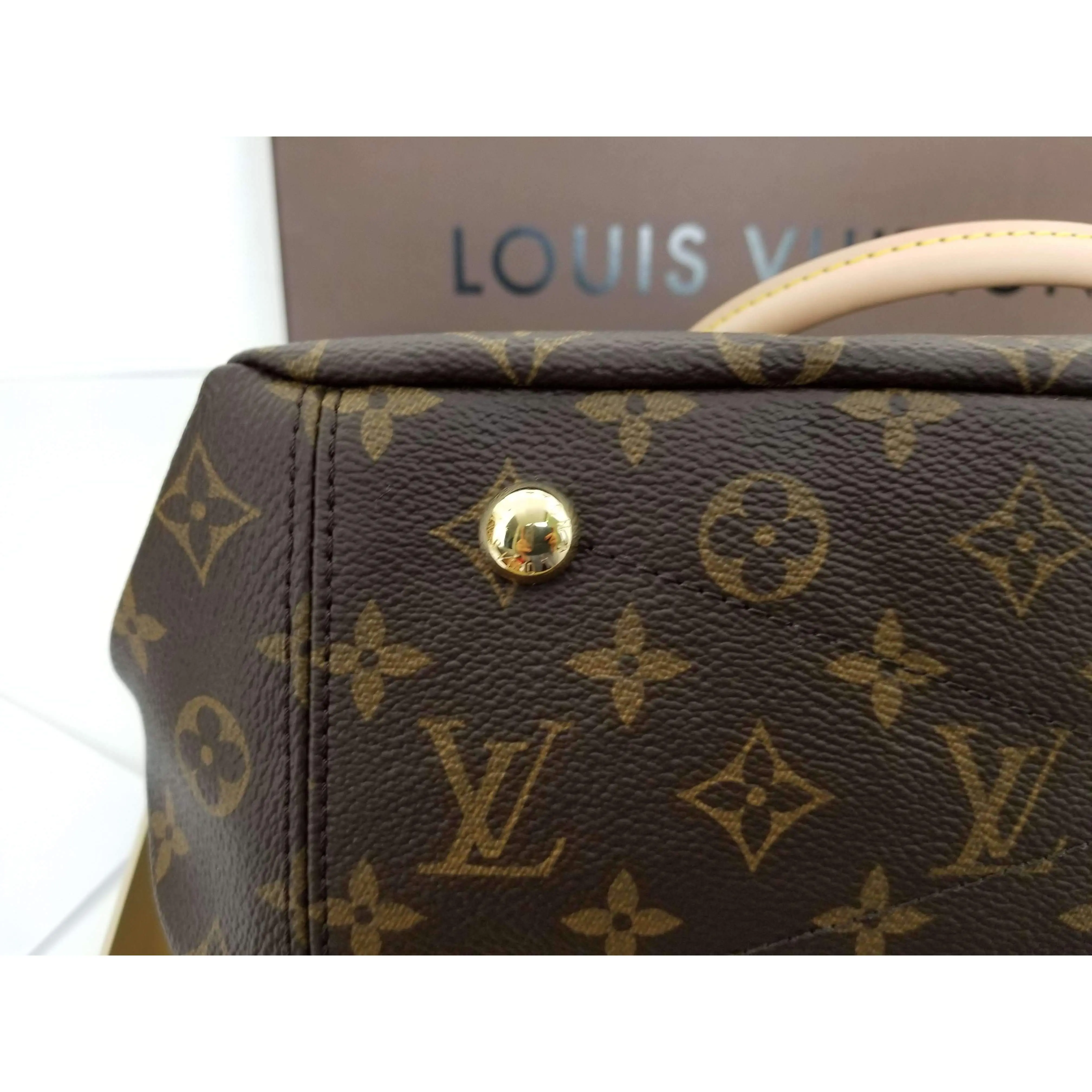 Louis Vuitton Pallas Amethyste Monogram Bag NEW - Image 18