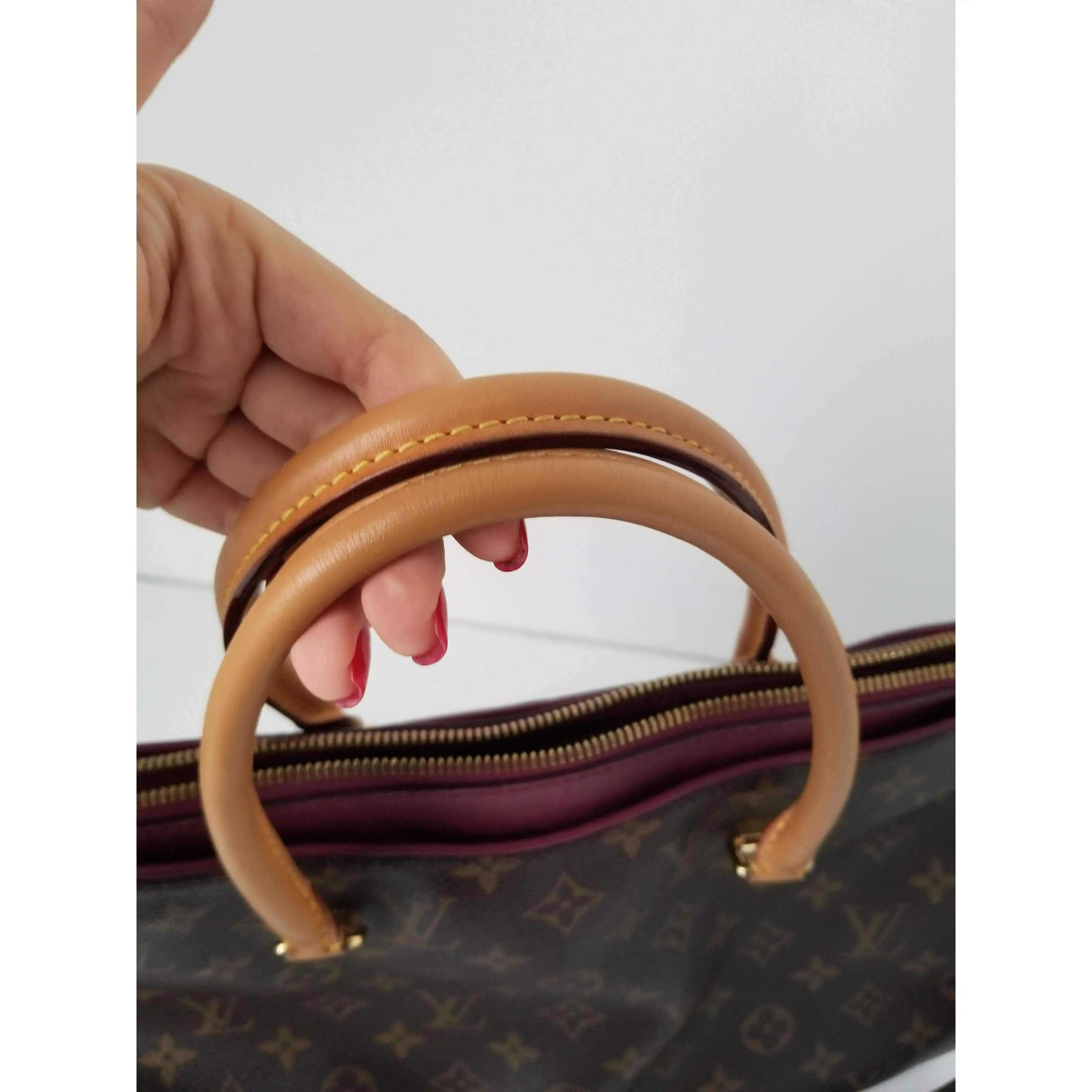 Louis Vuitton Pallas Aurore Monogram Bag - Image 8