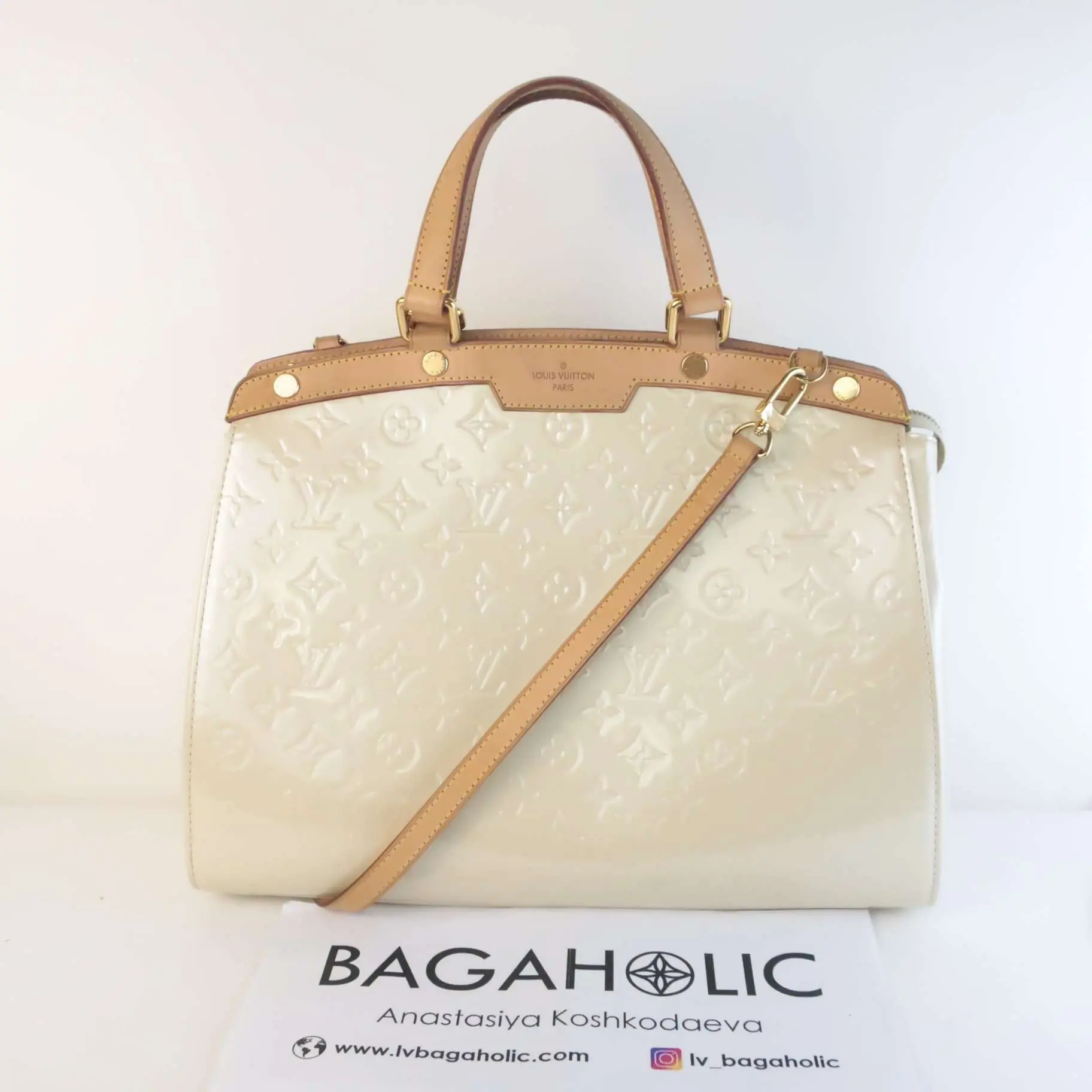 Louis Vuitton Perle Monogram Vernis Brea MM Bag - Image 2