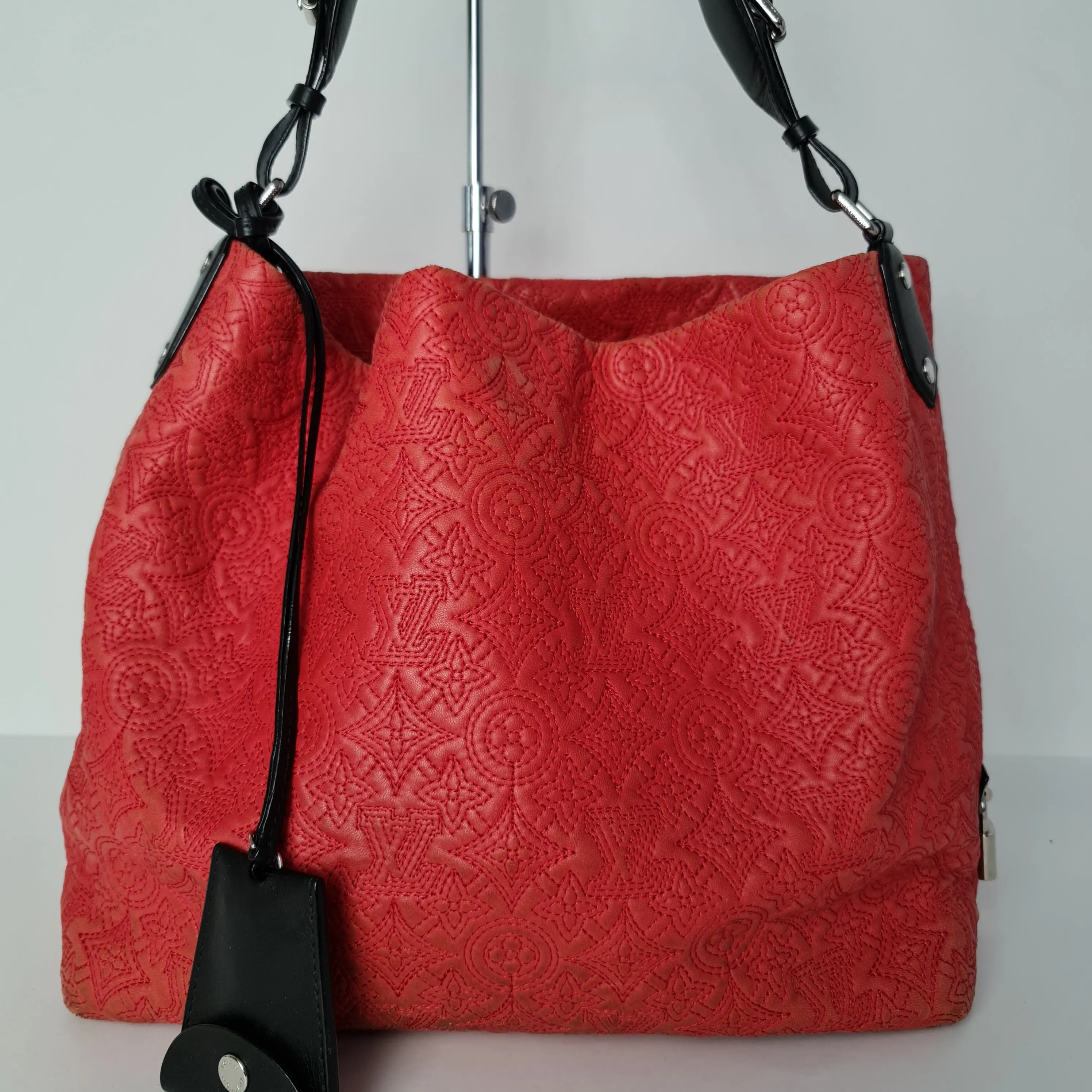 Louis Vuitton Red Monogram Antheia Leather Hobo PM Bag - Image 6