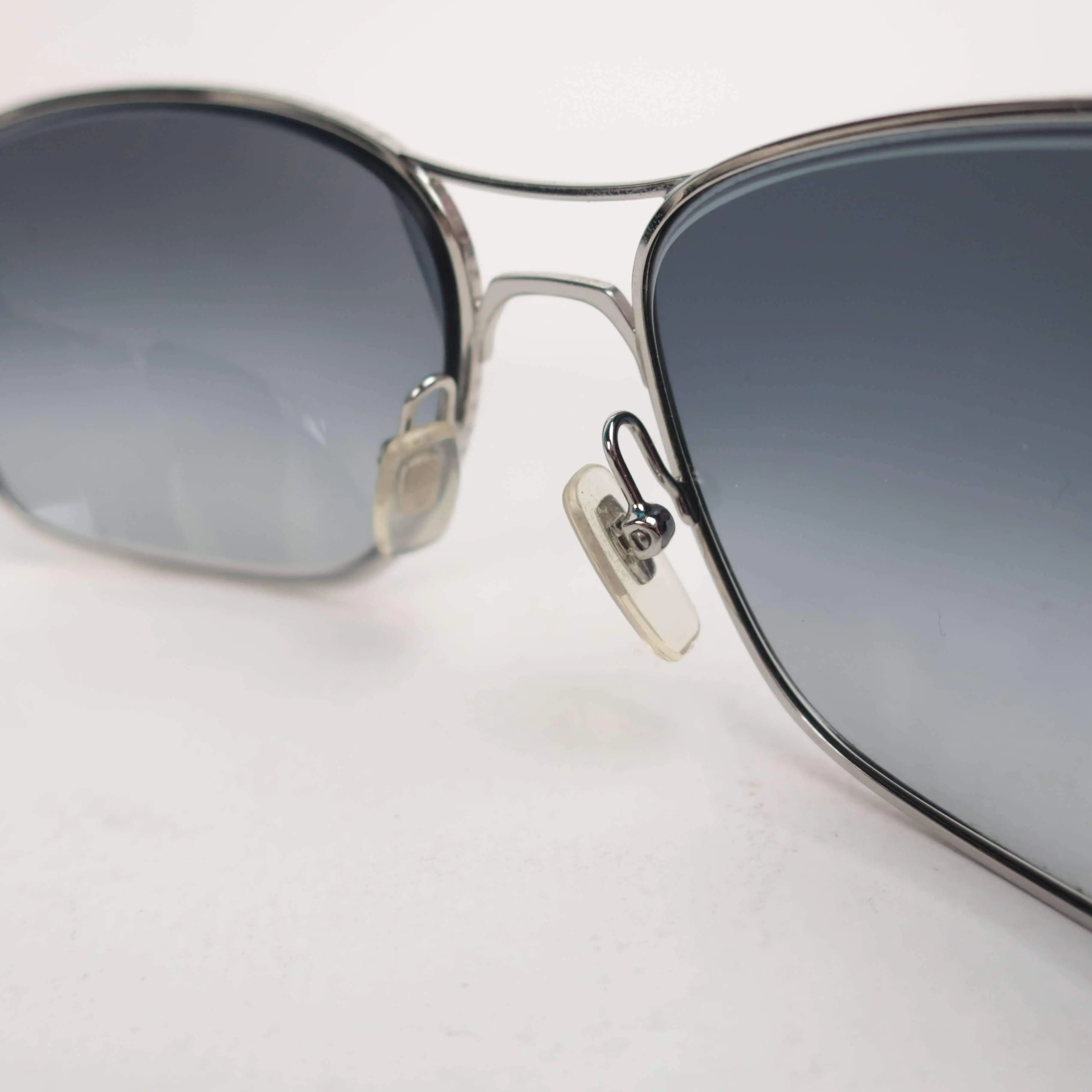 Louis Vuitton Silvertone Pilote Sunglasses - Image 9